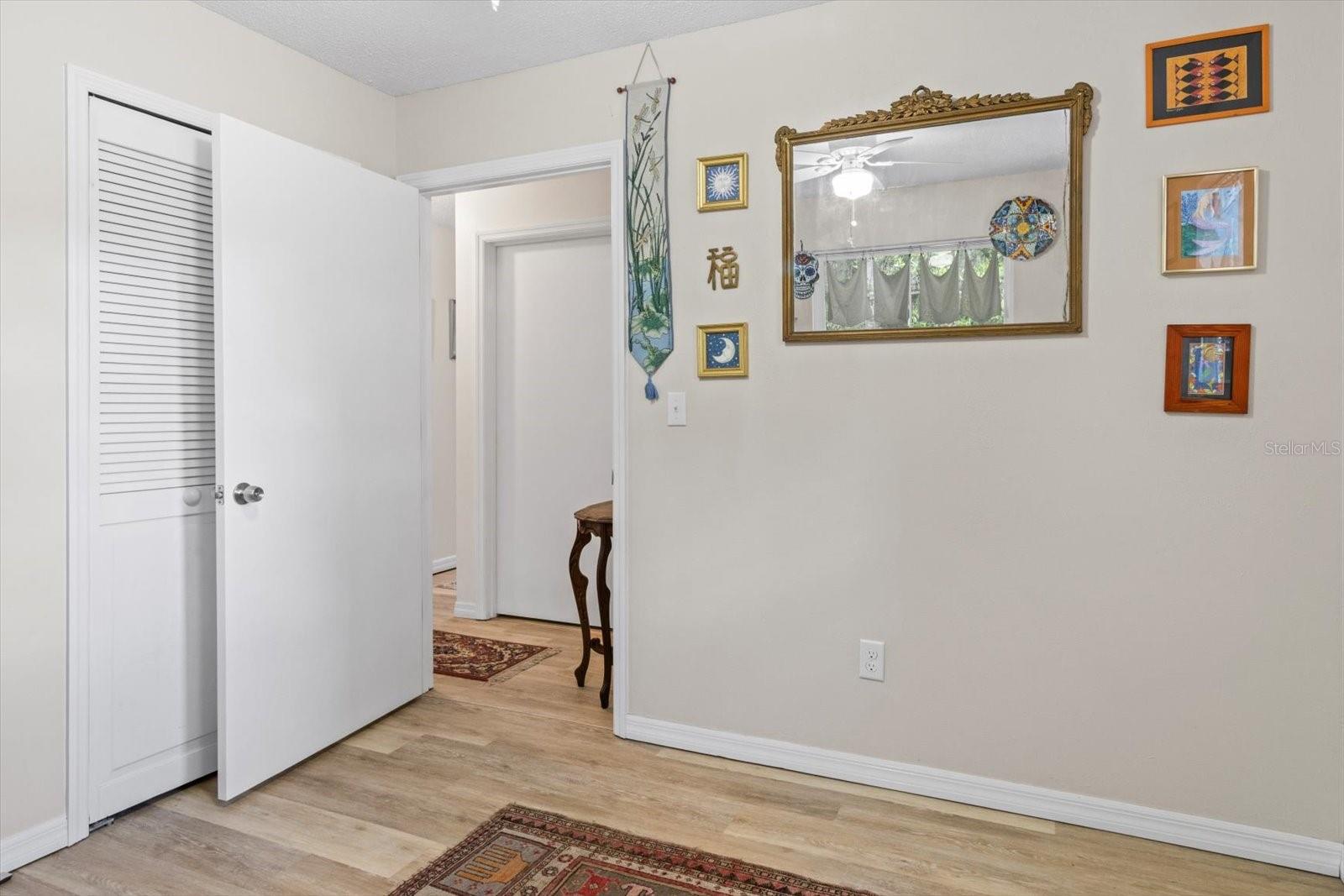 Image 21 of 44 For 14390 85th Terrace