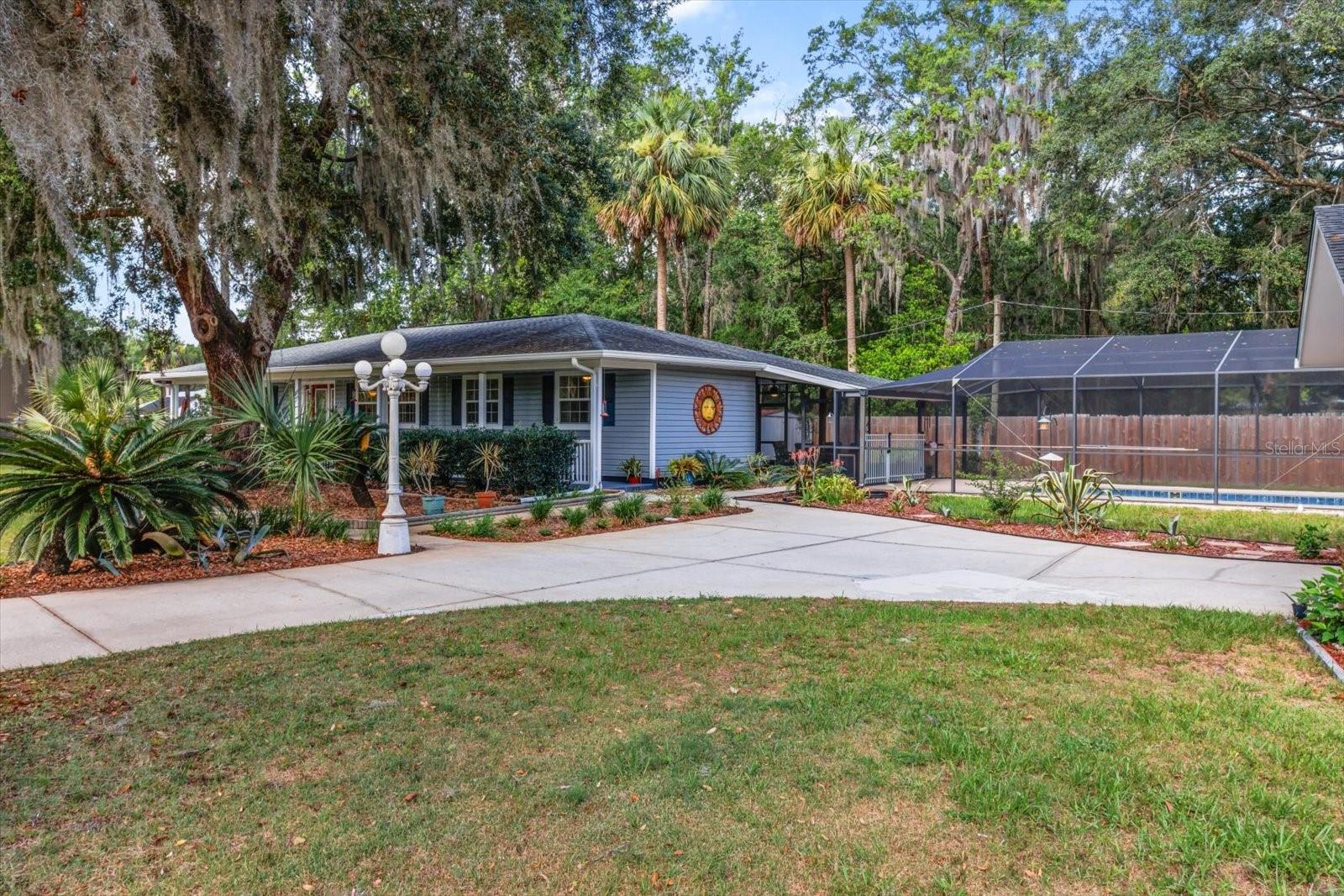 Image 3 of 44 For 14390 85th Terrace