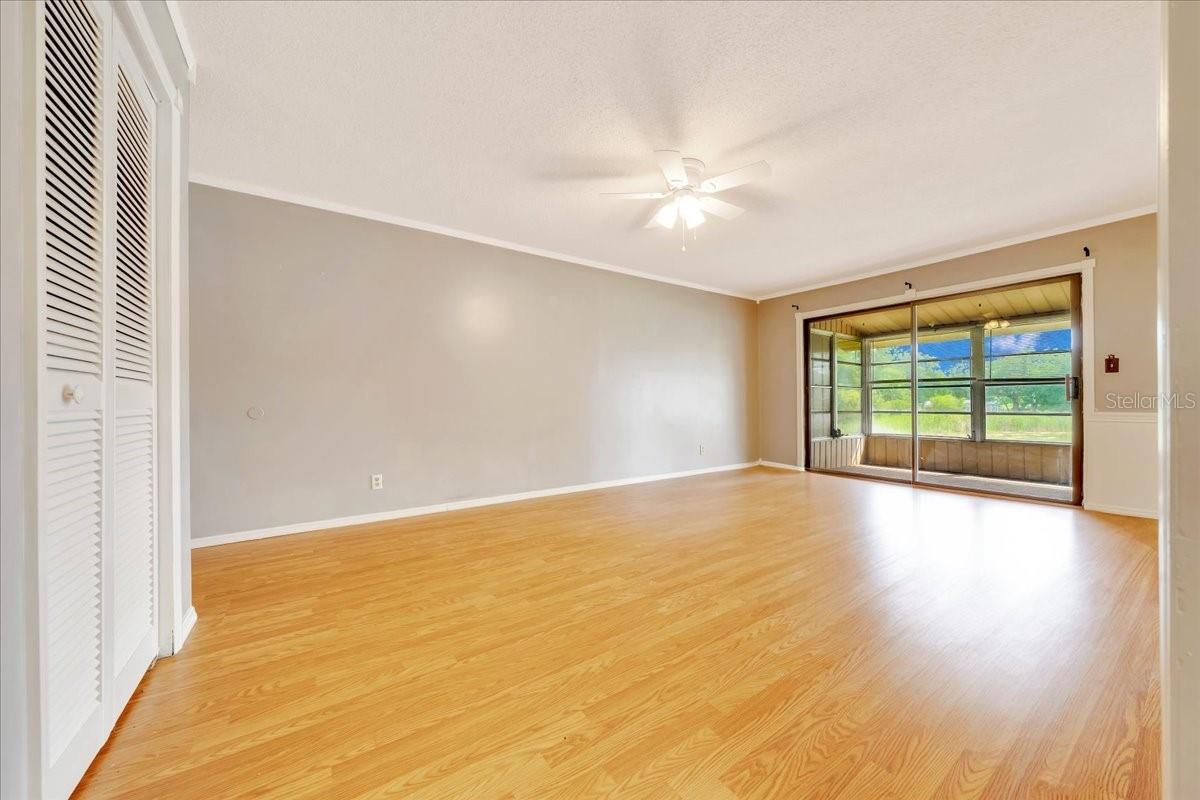 Image 7 of 24 For 683 Midway Drive B
