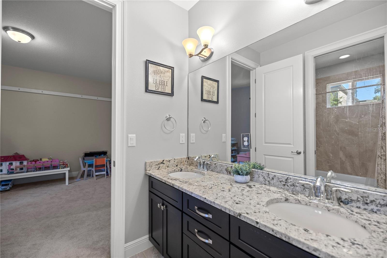 Image 22 of 28 For 3993 10th Avenue
