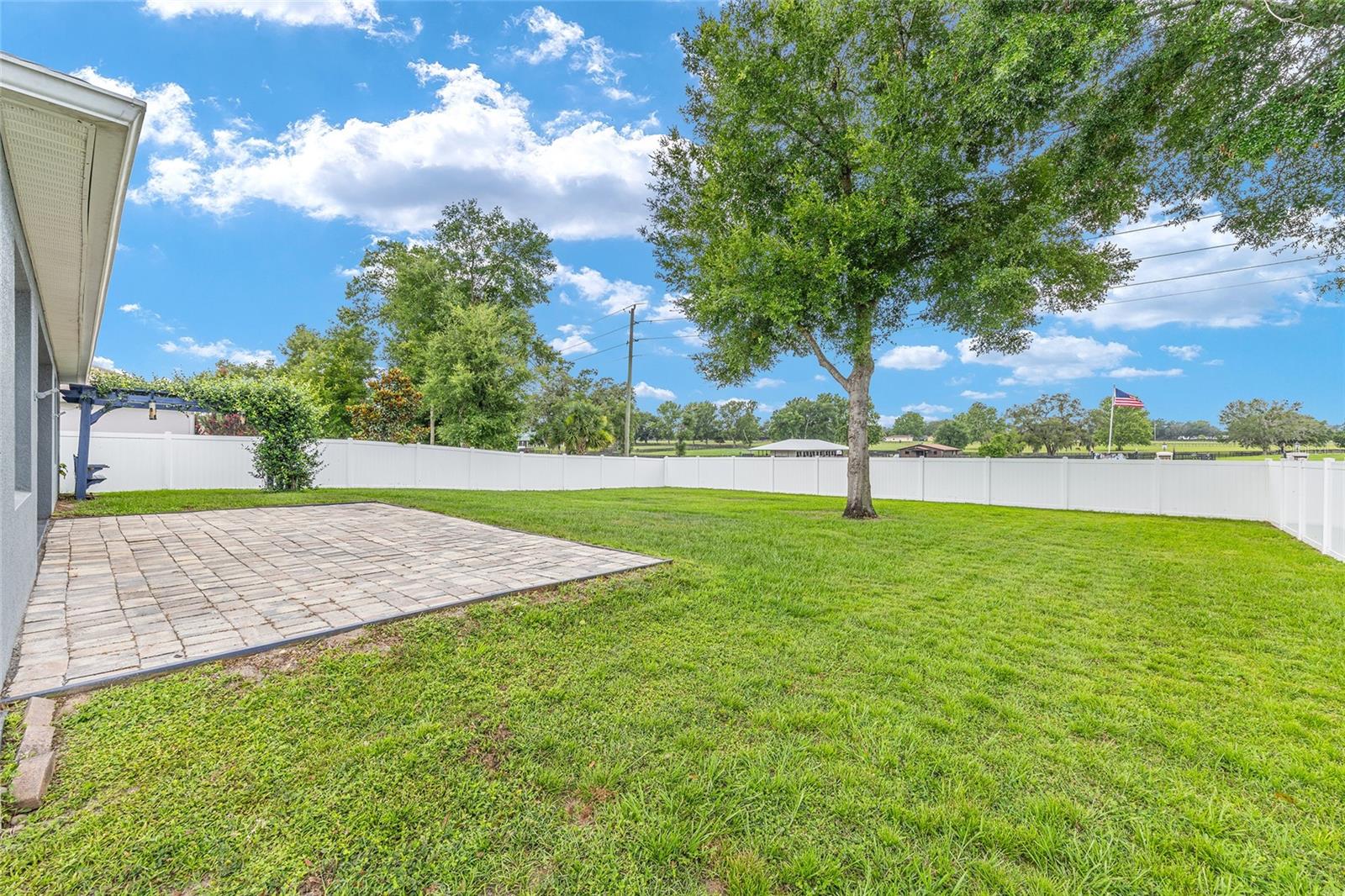 Image 34 of 47 For 7054 64th Terrace