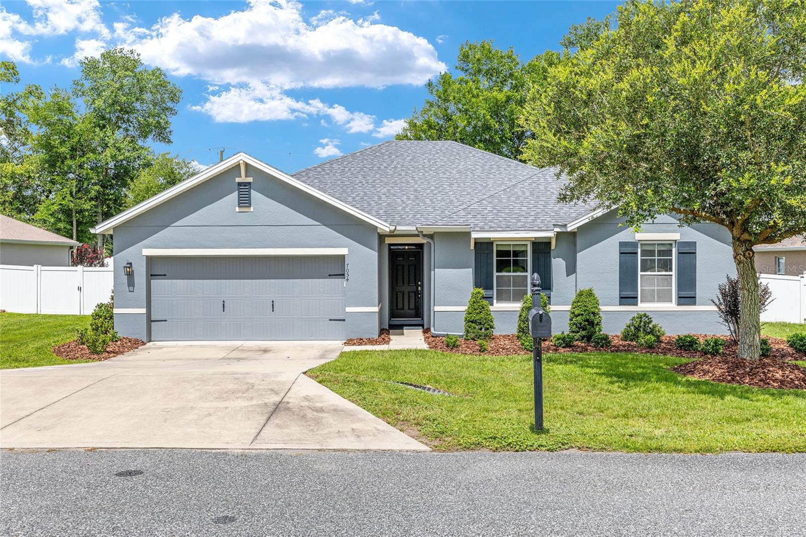 Image 4 of 47 For 7054 64th Terrace