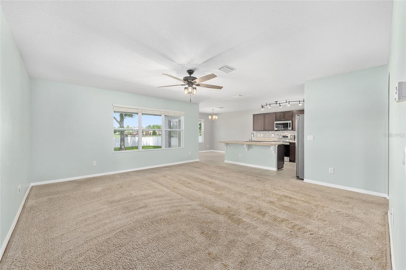 Image 6 of 47 For 7054 64th Terrace
