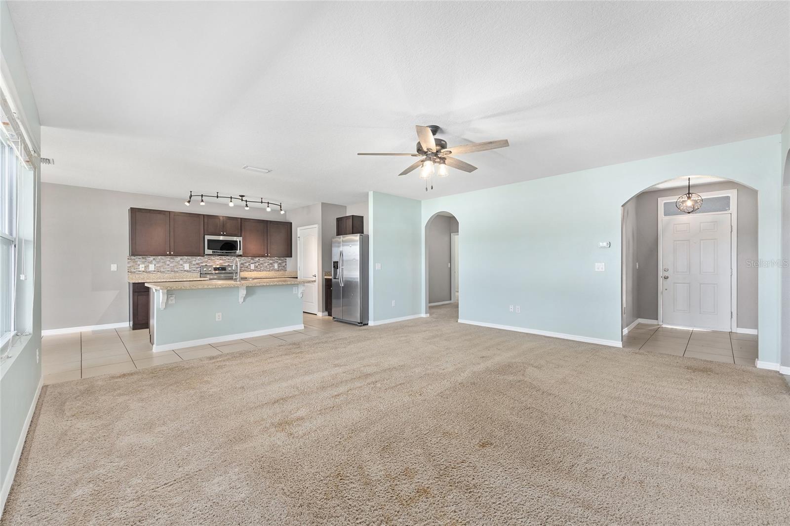 Image 9 of 47 For 7054 64th Terrace