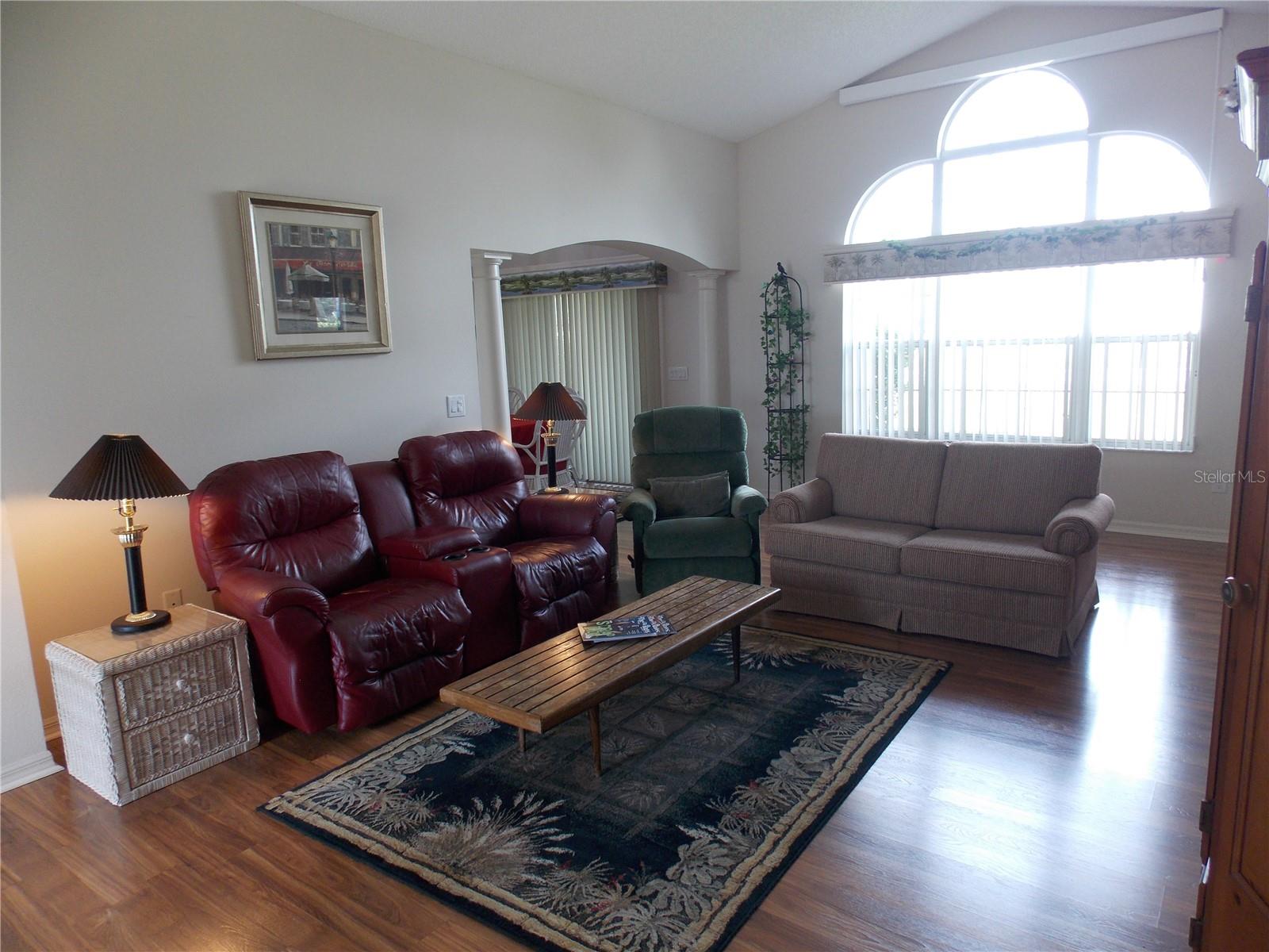 Image 16 of 35 For 1256 Camero Drive
