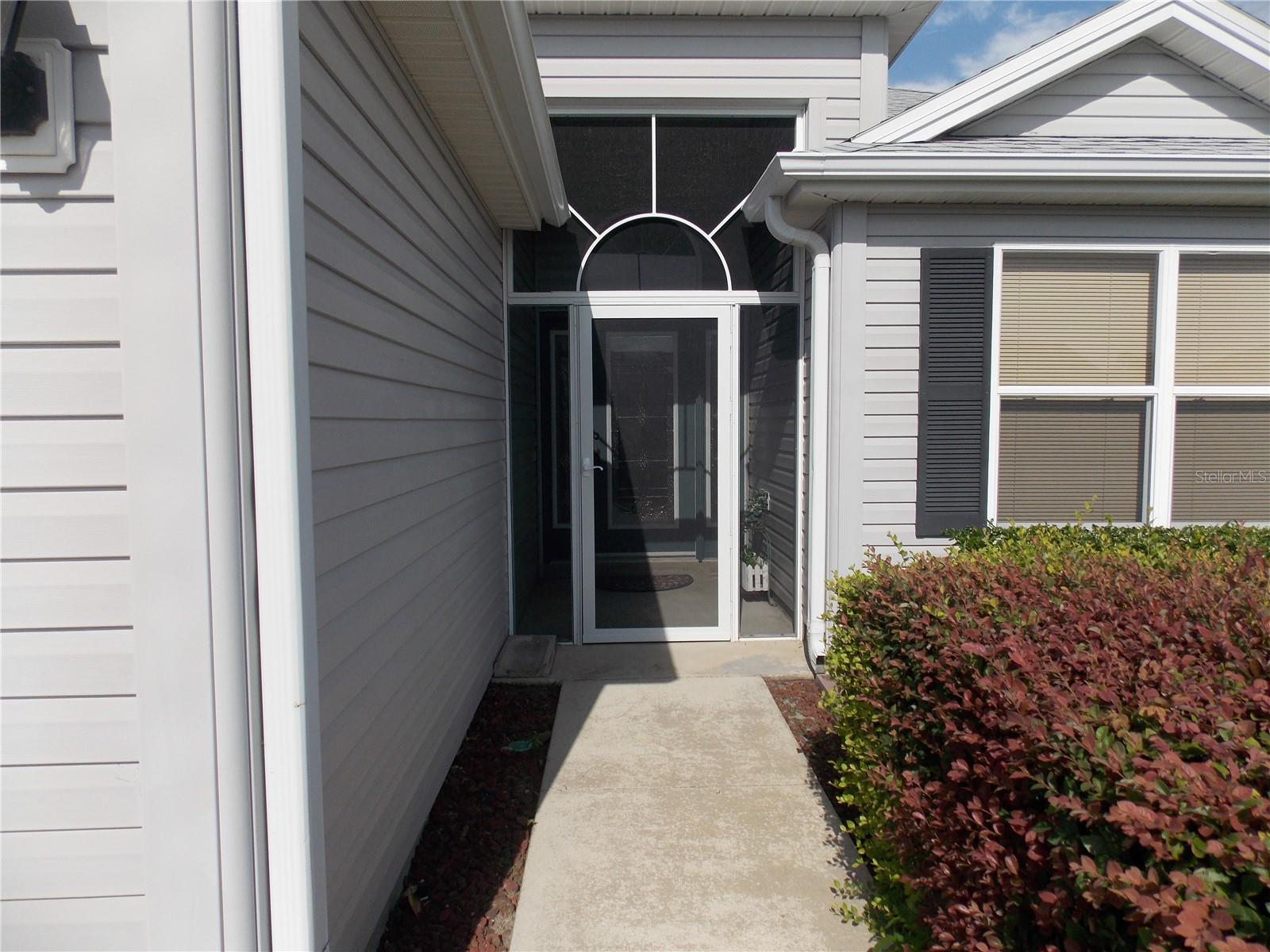 Image 5 of 35 For 1256 Camero Drive