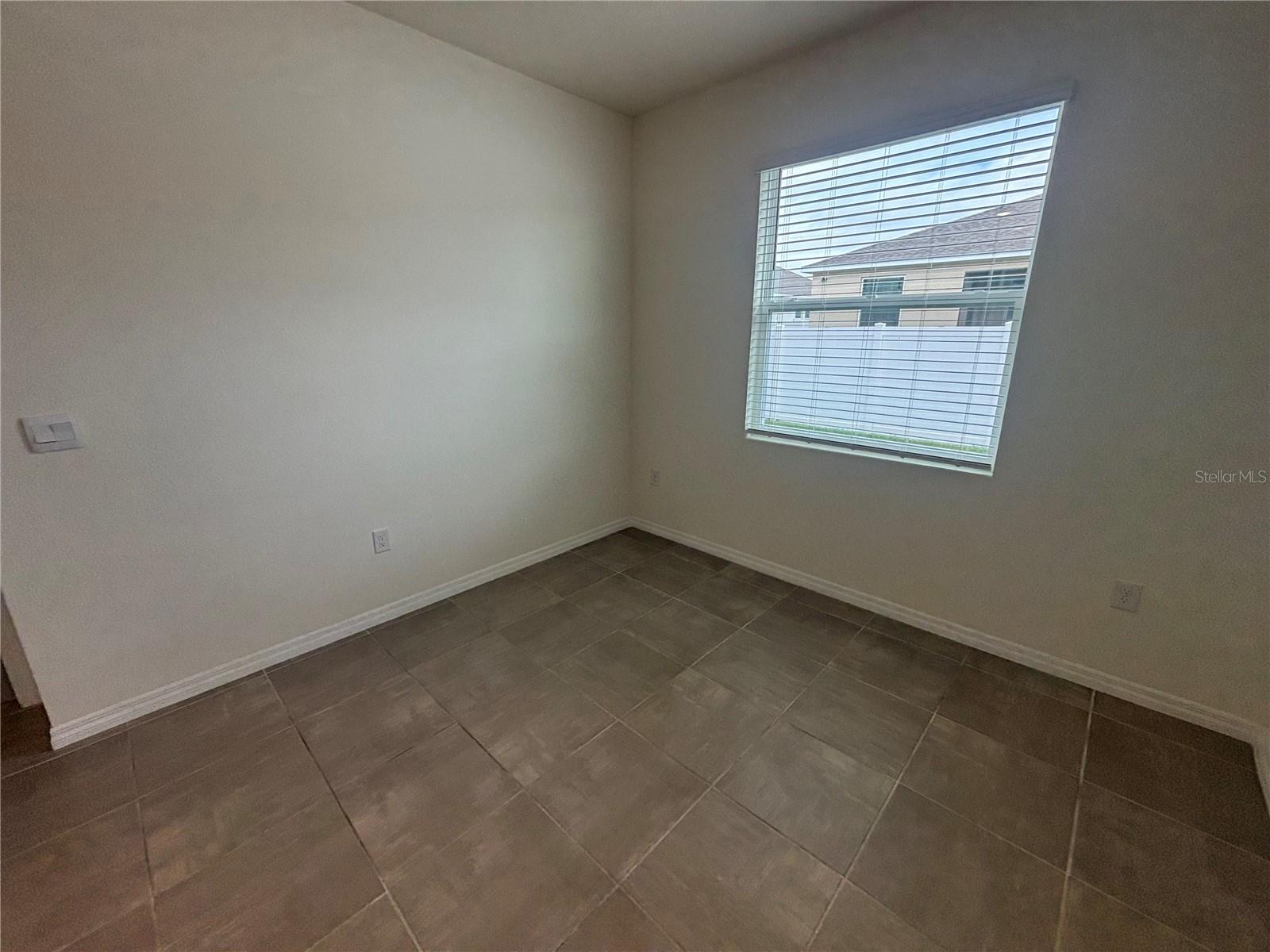 Image 19 of 48 For 5811 80th Lane