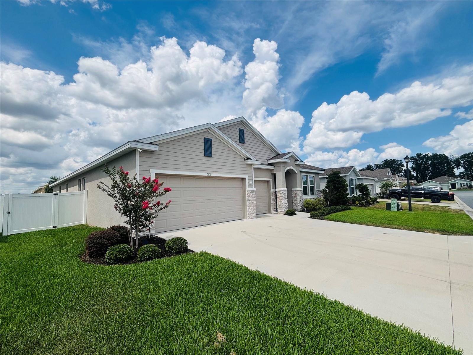 Image 3 of 48 For 5811 80th Lane