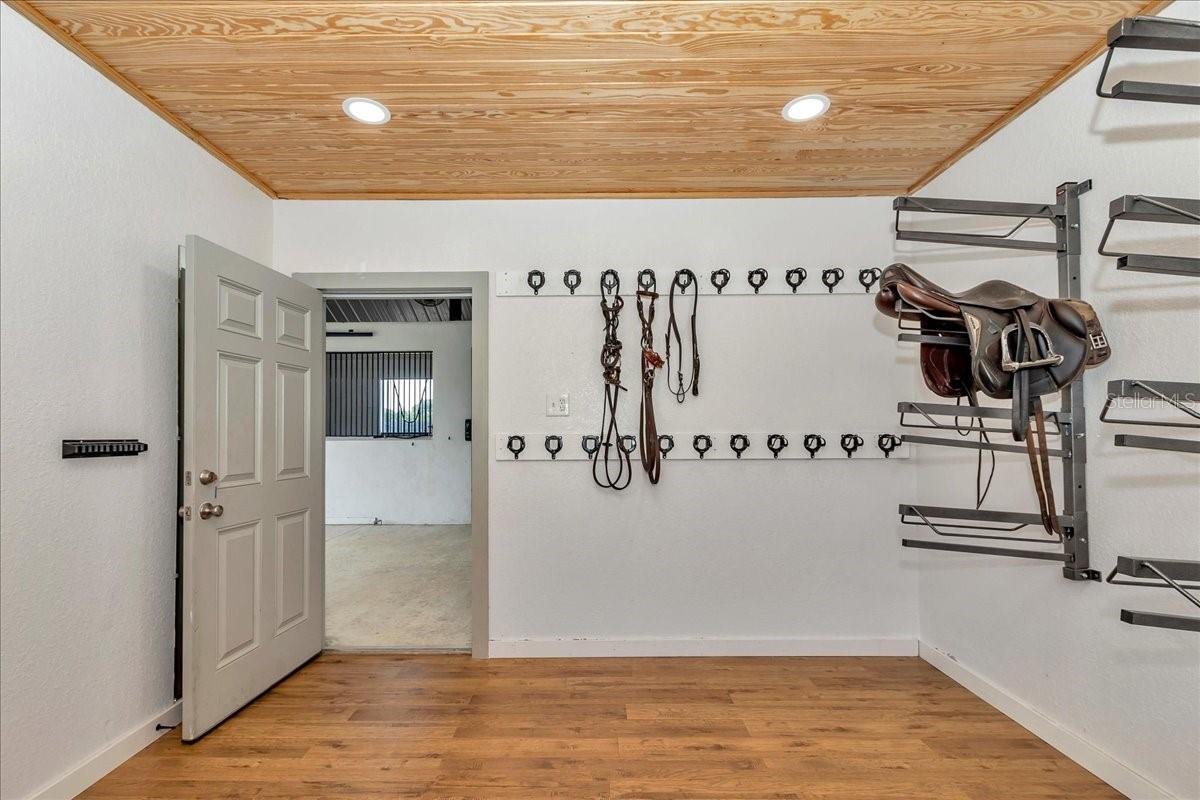 Image 25 of 44 For 2945 131st Street