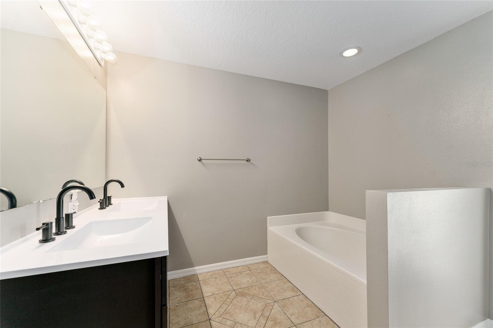 Image 27 of 62 For 4531 27th Street
