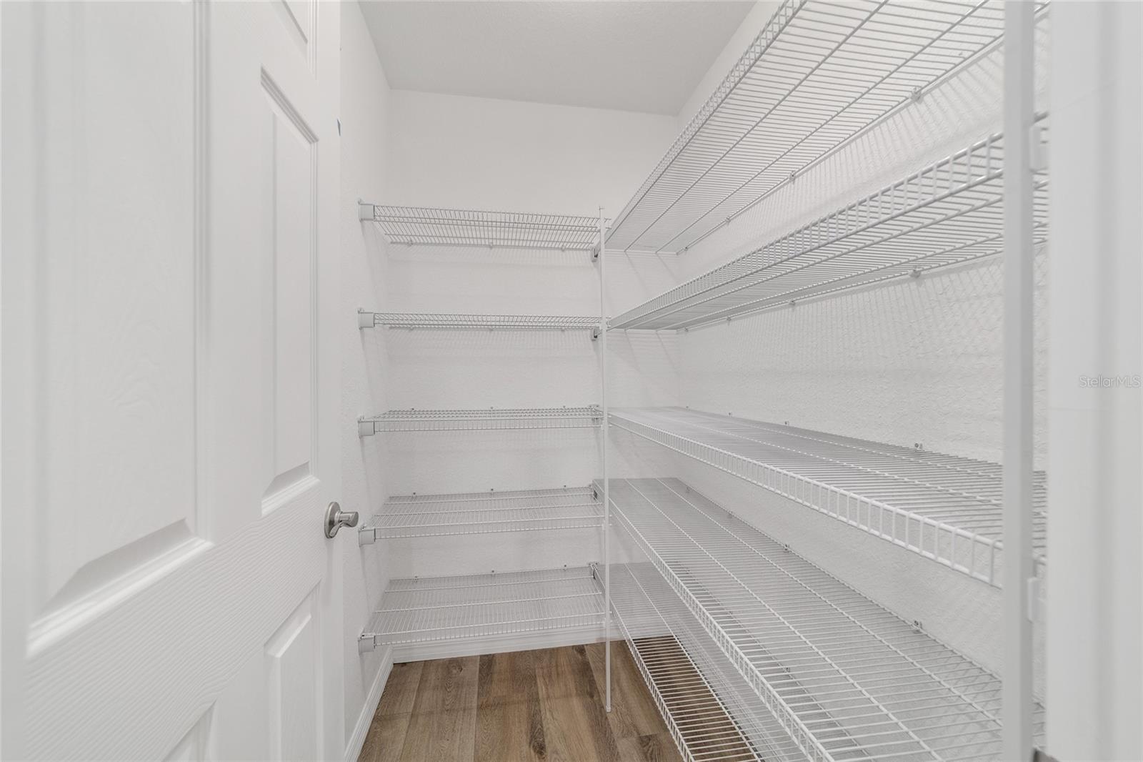 Image 8 of 37 For 19941 96th Lane