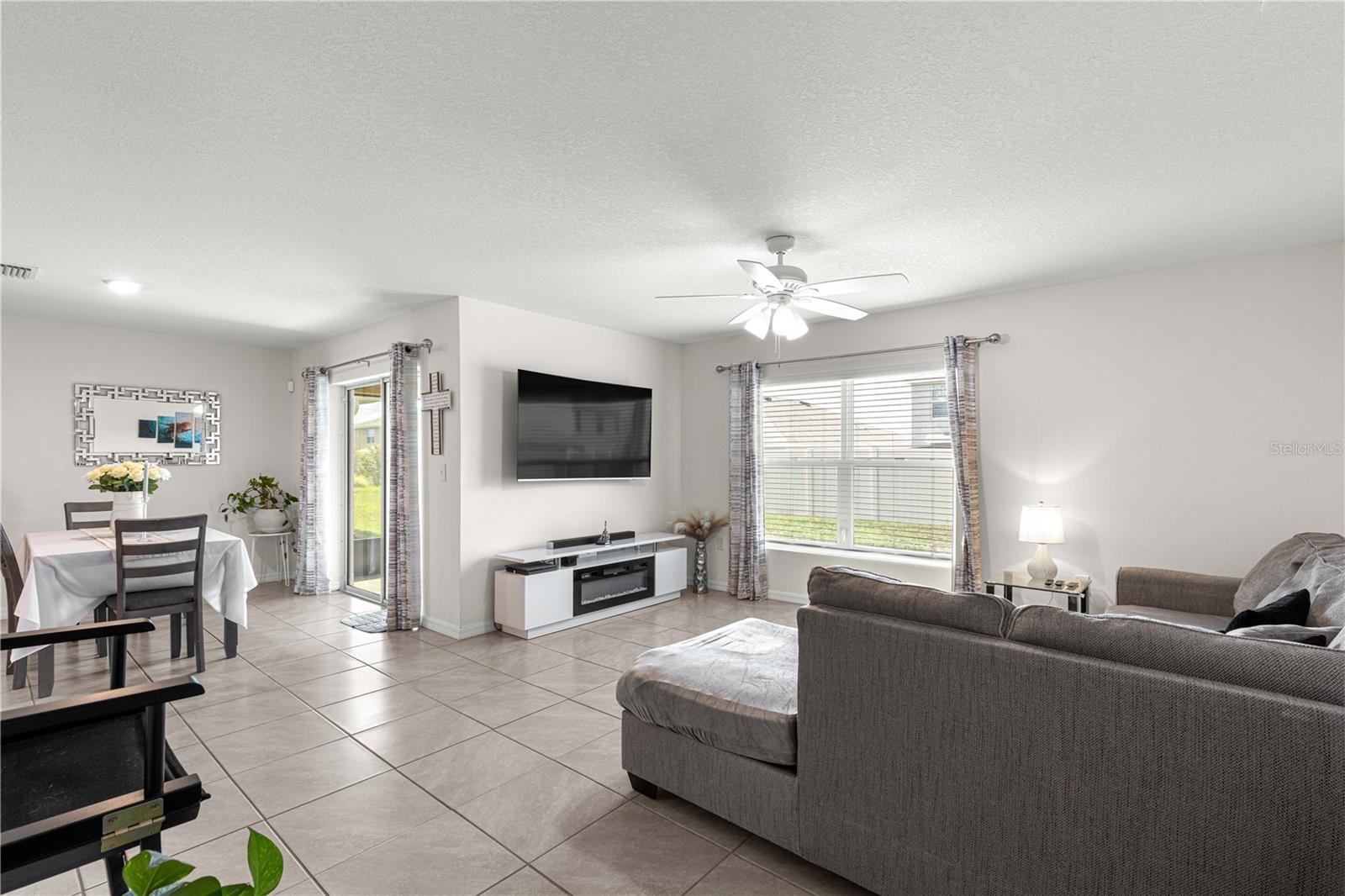 Image 14 of 43 For 8685 49th Circle