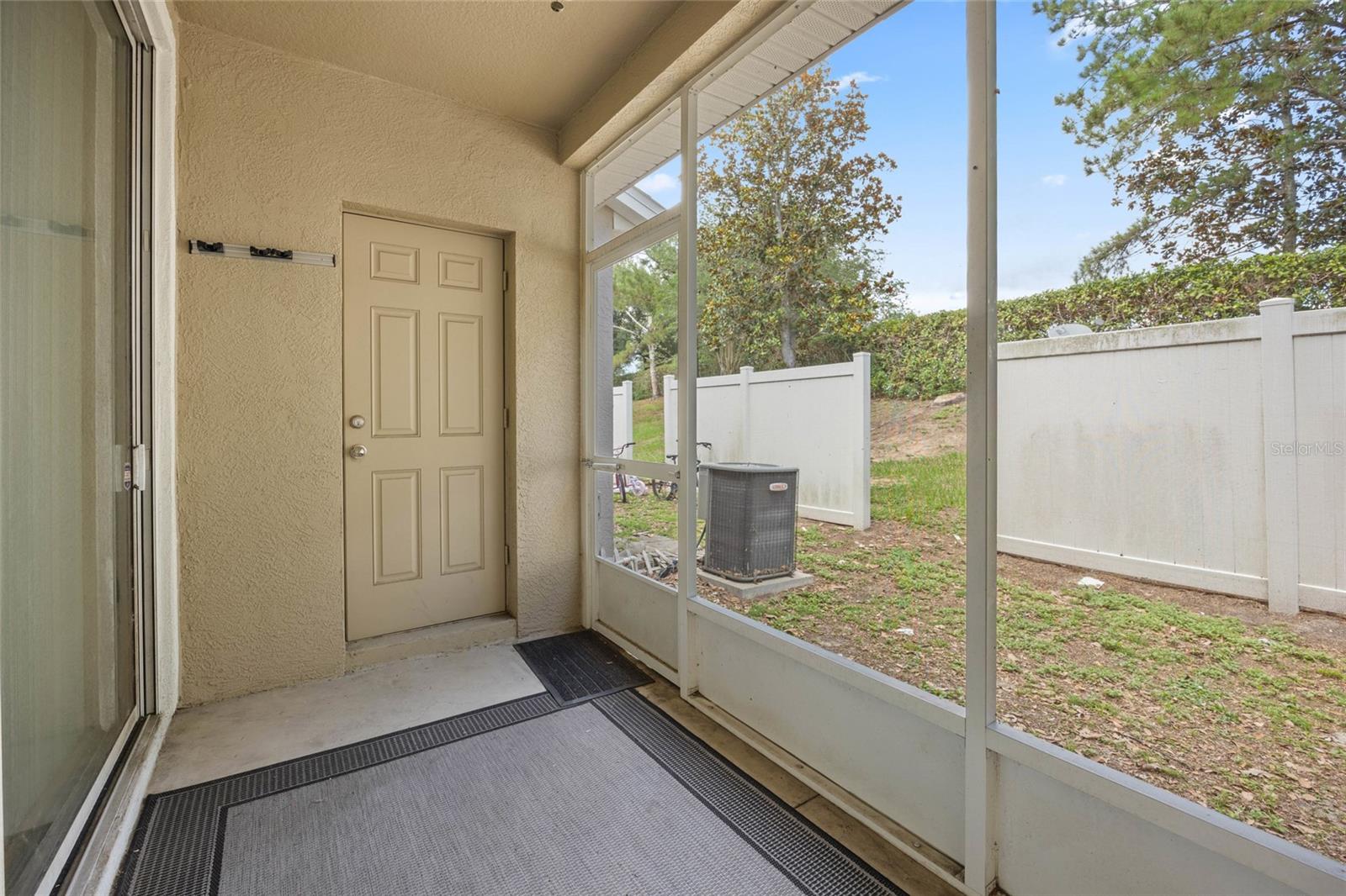 Image 22 of 37 For 4429 49th Avenue