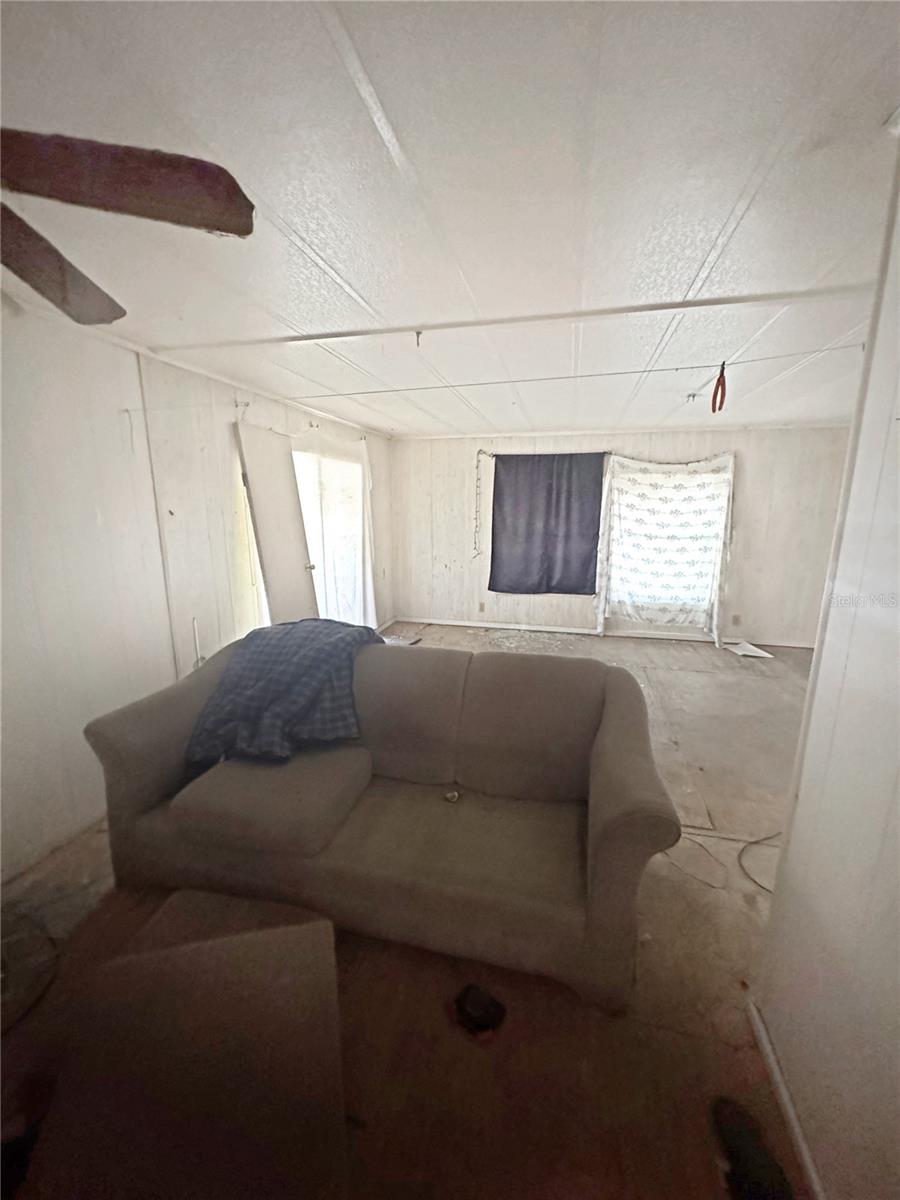 Image 3 of 12 For 1494 162nd Street