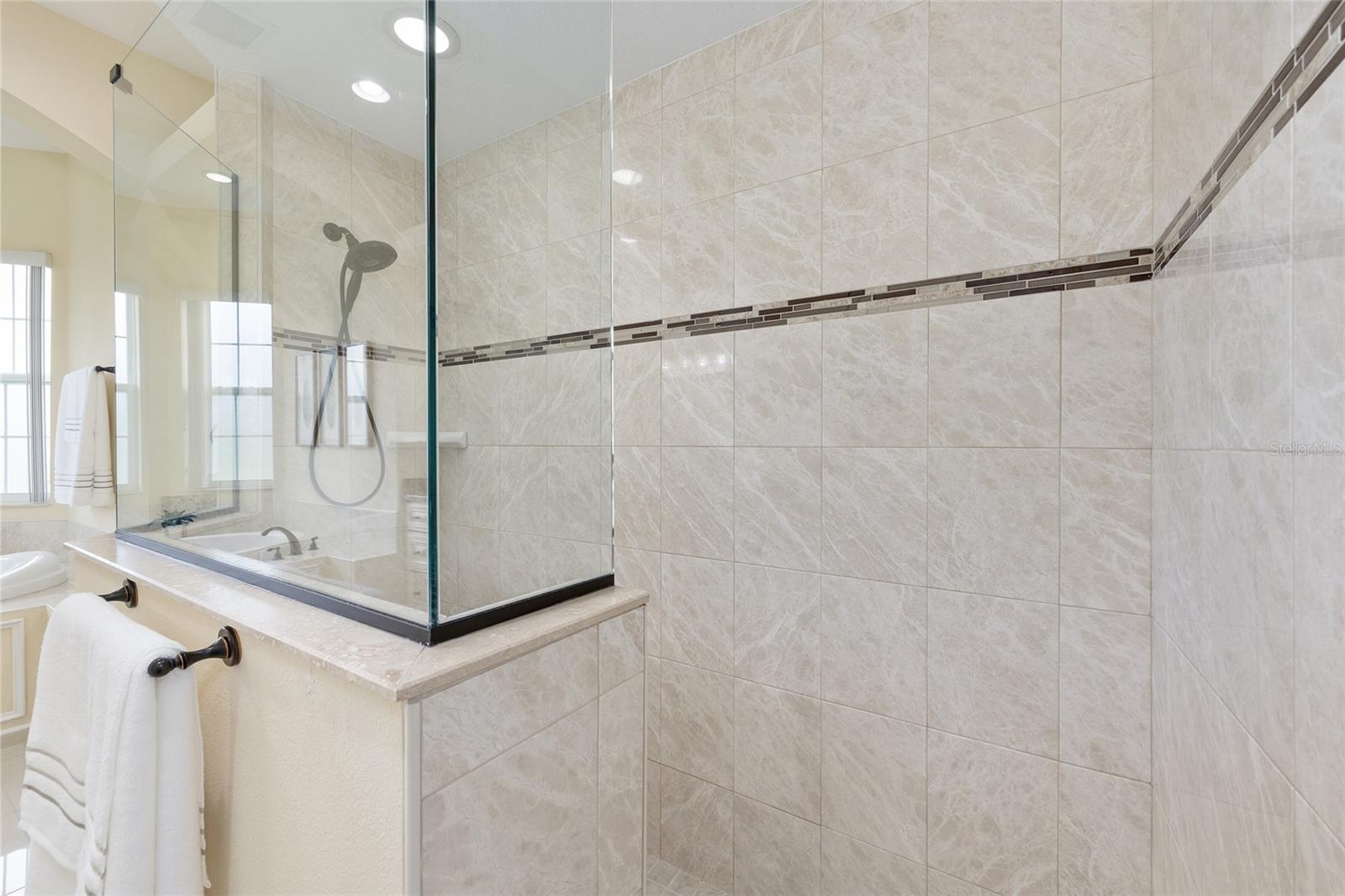 Image 33 of 56 For 5024 114th Street Road