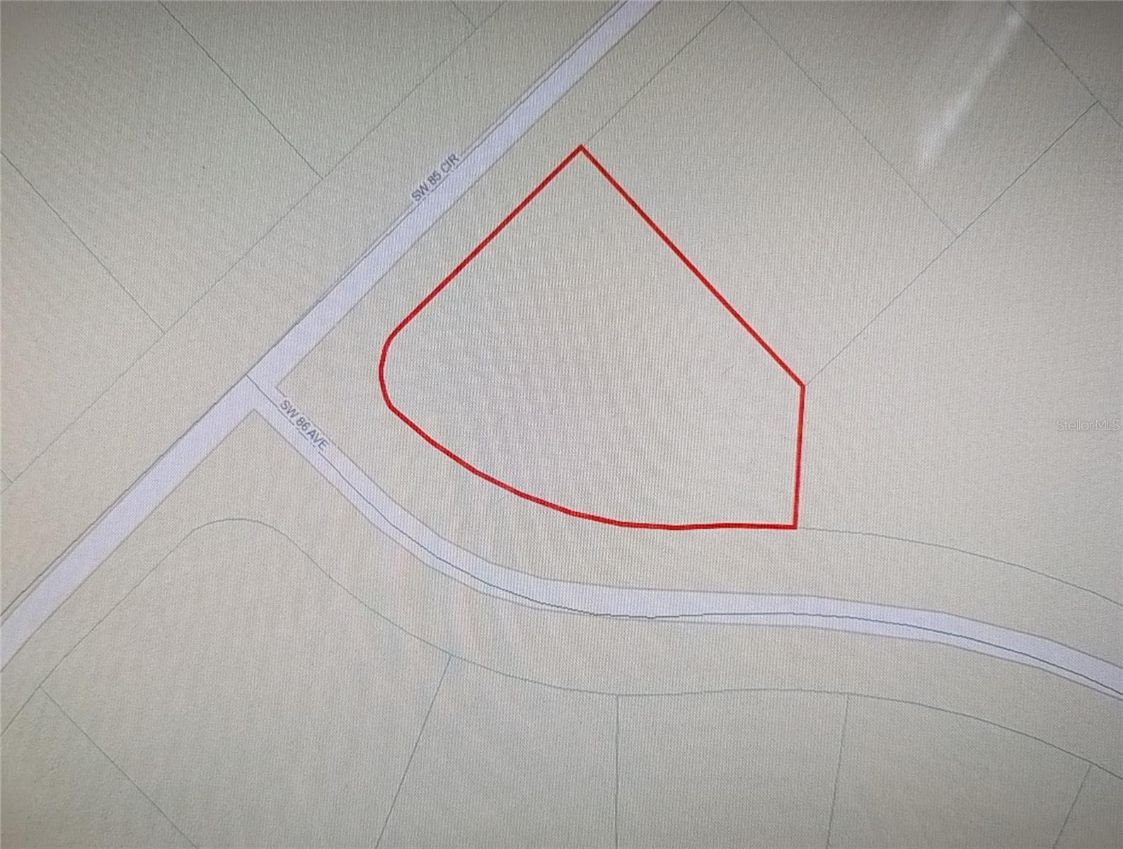 Image 19 of 27 For 13322 85 Circle