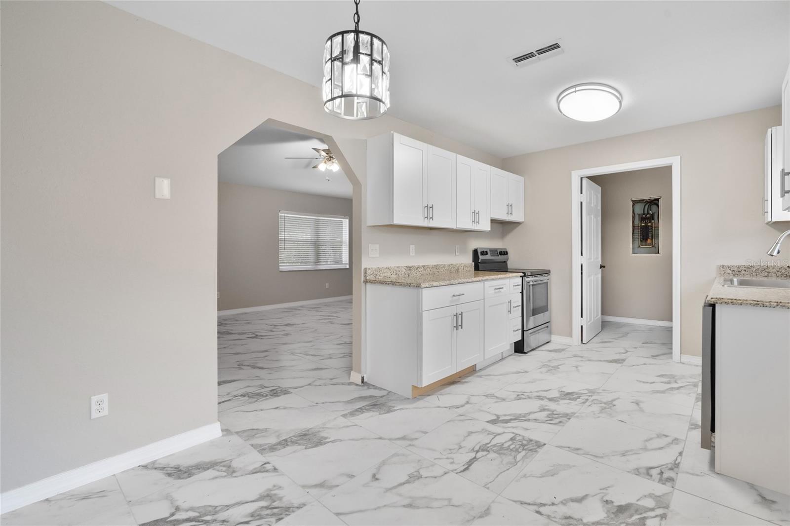 Image 17 of 29 For 4250 26th Terrace