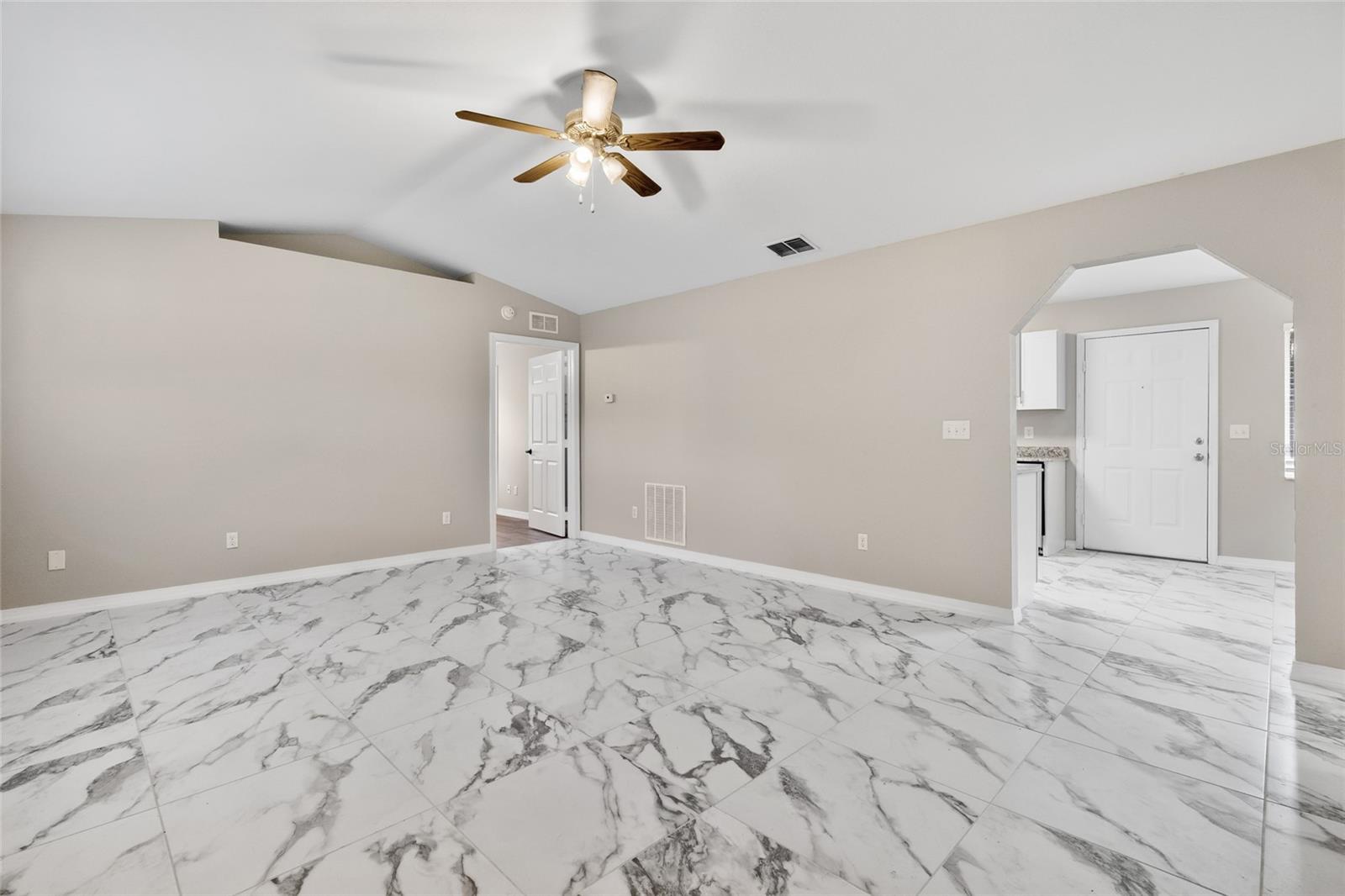 Image 7 of 29 For 4250 26th Terrace