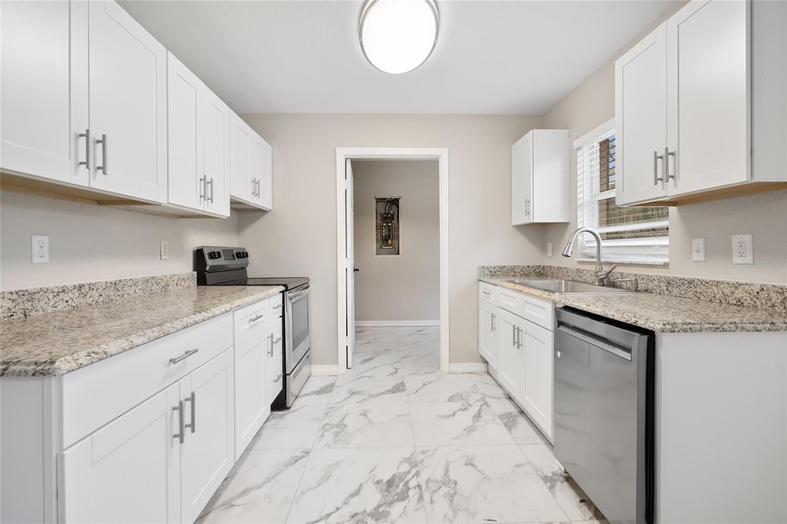 Image 8 of 29 For 4250 26th Terrace