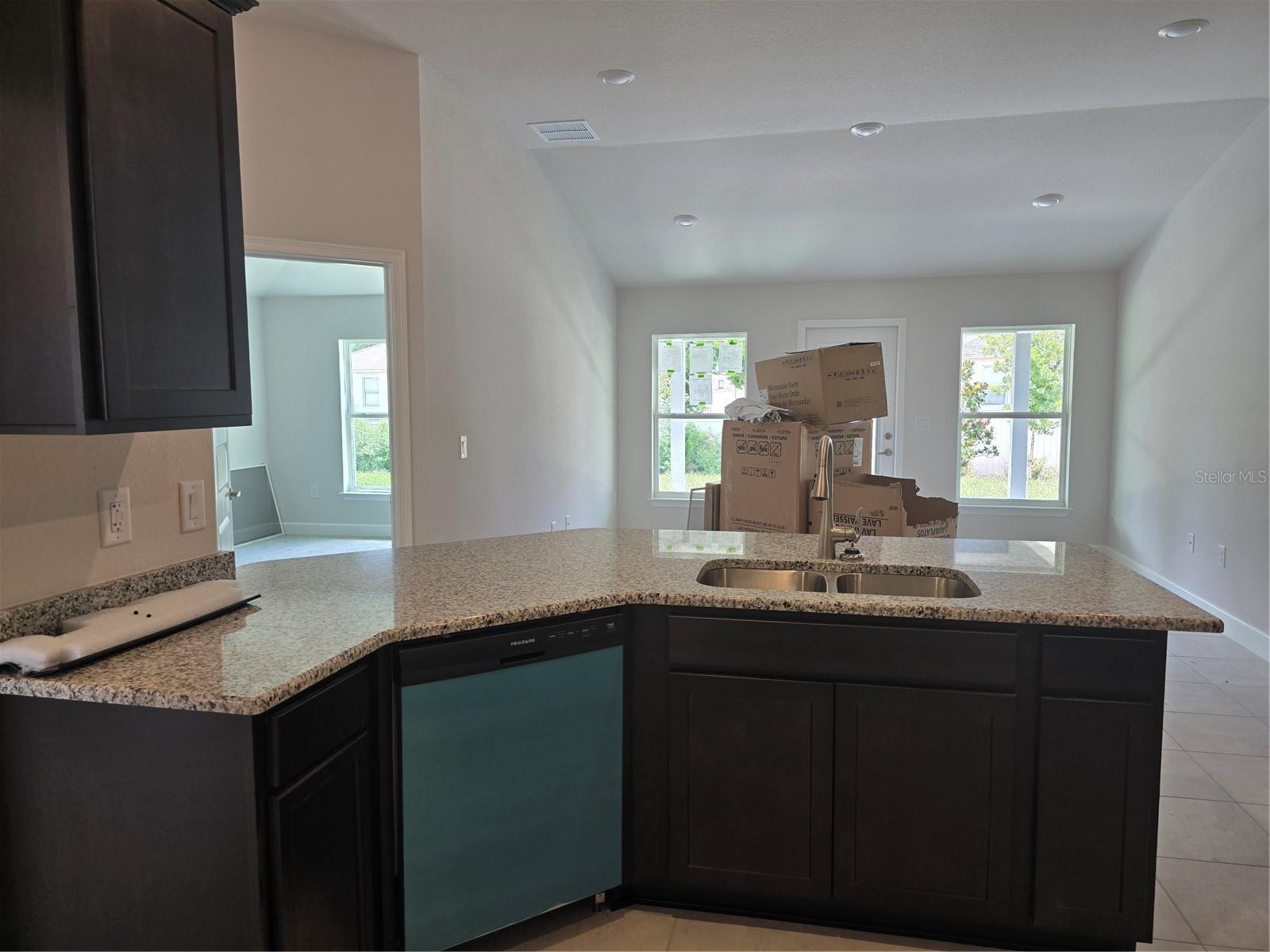 Image 10 of 17 For 5469 Ocean Breeze Drive