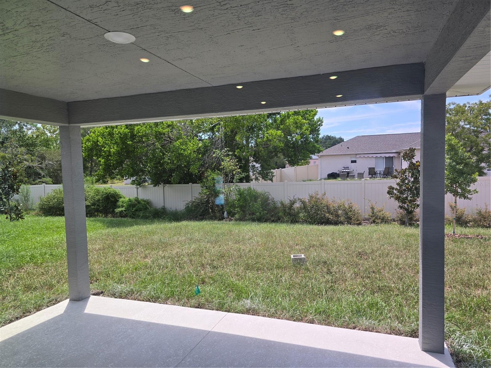 Image 13 of 17 For 5469 Ocean Breeze Drive