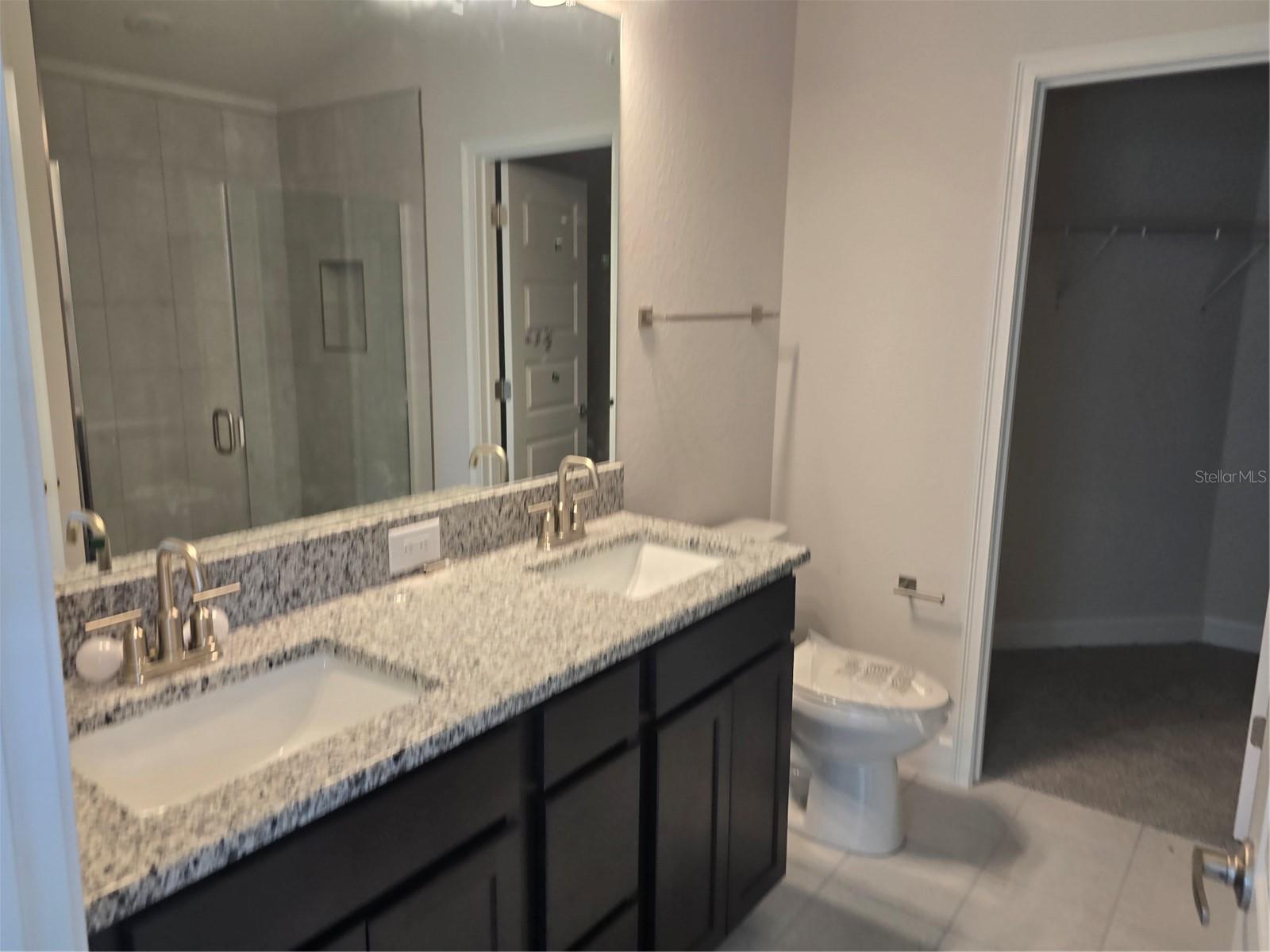 Image 16 of 17 For 5469 Ocean Breeze Drive
