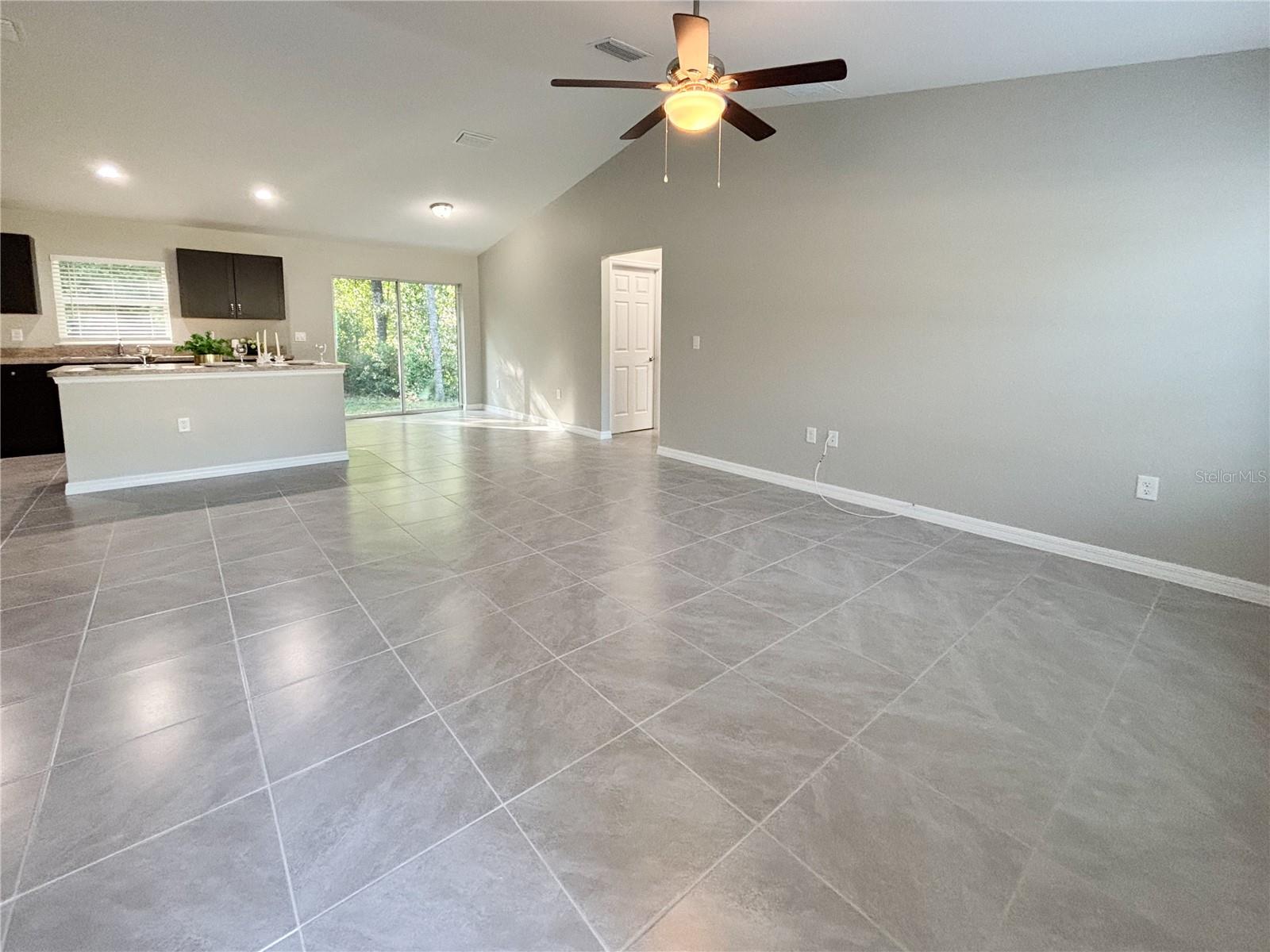 Image 16 of 84 For 10347 Halsey Way