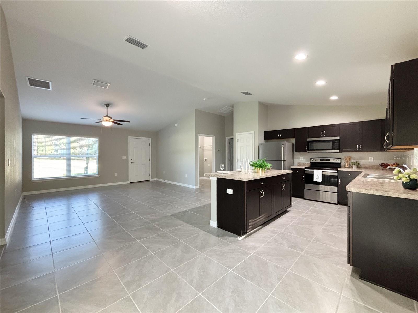 Image 22 of 84 For 10347 Halsey Way