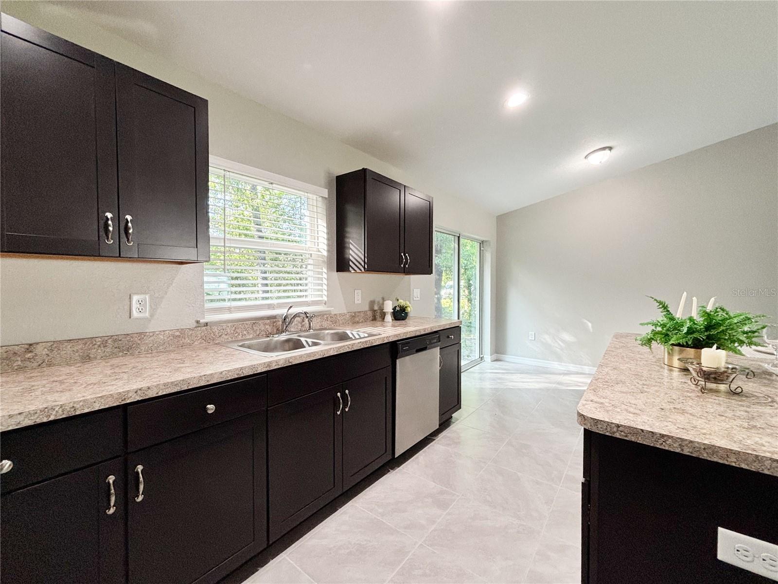 Image 37 of 84 For 10347 Halsey Way