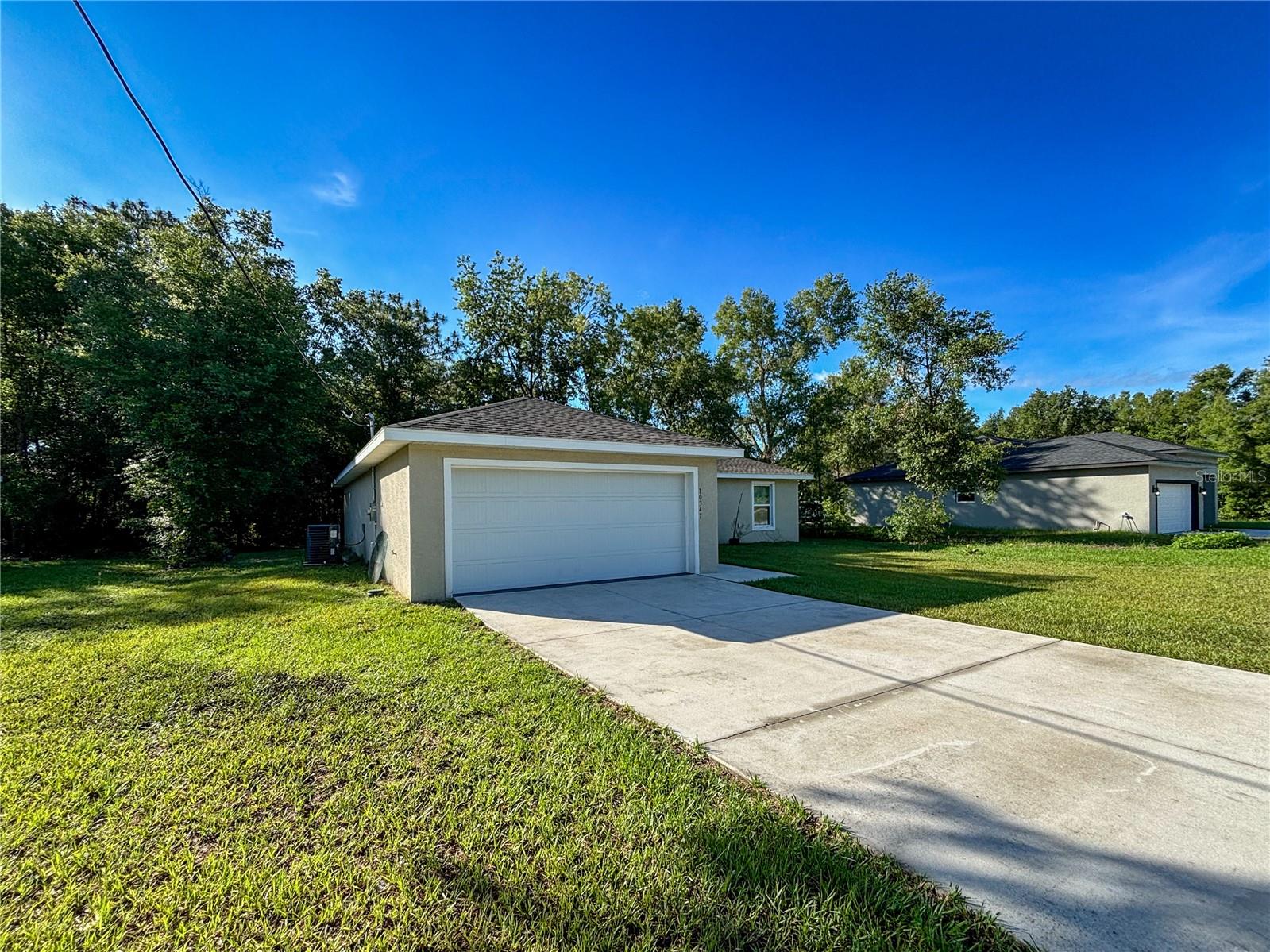 Image 5 of 84 For 10347 Halsey Way