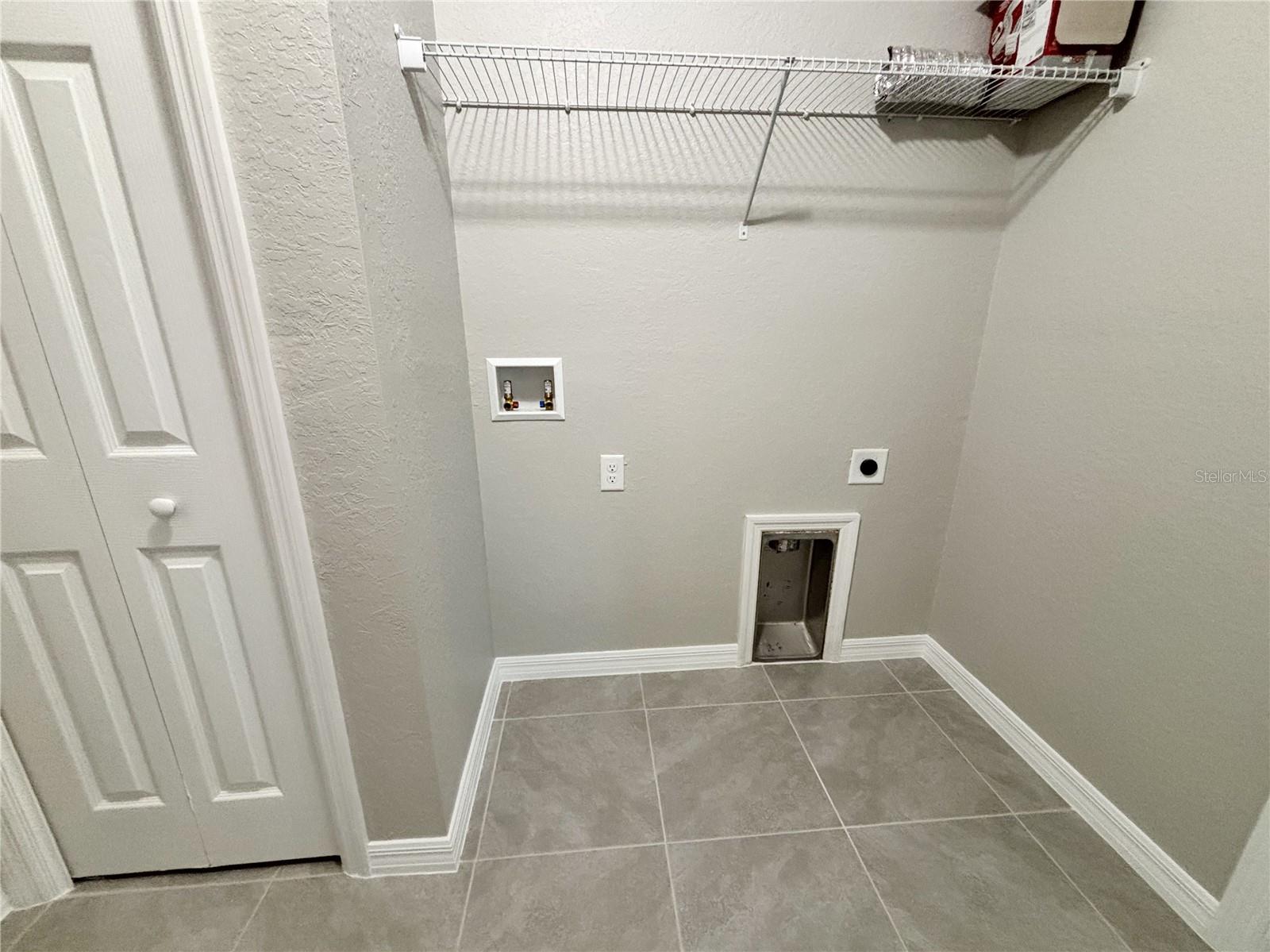 Image 75 of 84 For 10347 Halsey Way