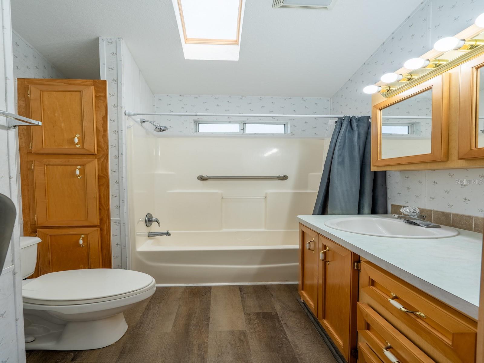 Image 16 of 44 For 15991 243rd Place Road 31