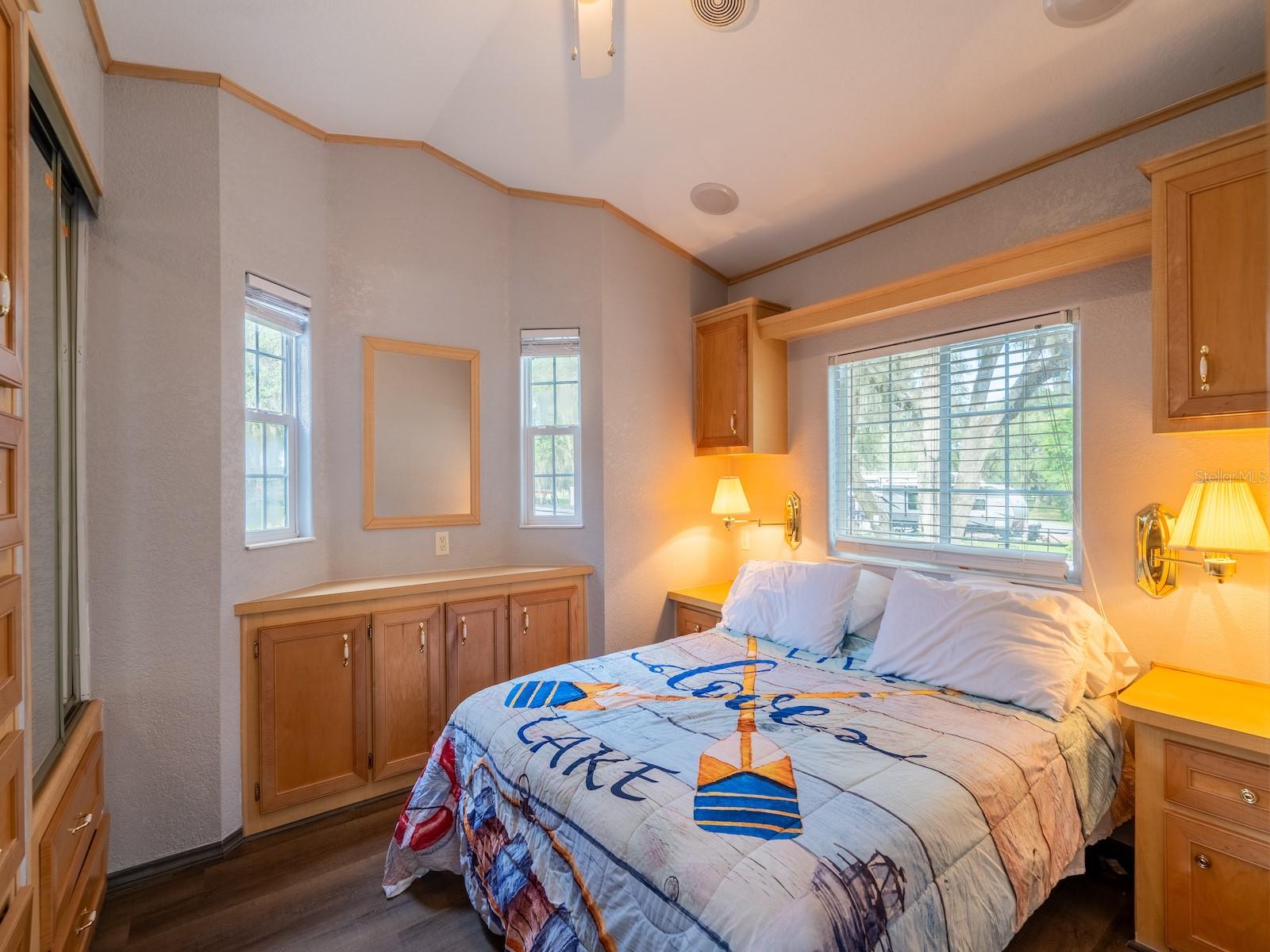 Image 18 of 44 For 15991 243rd Place Road 31