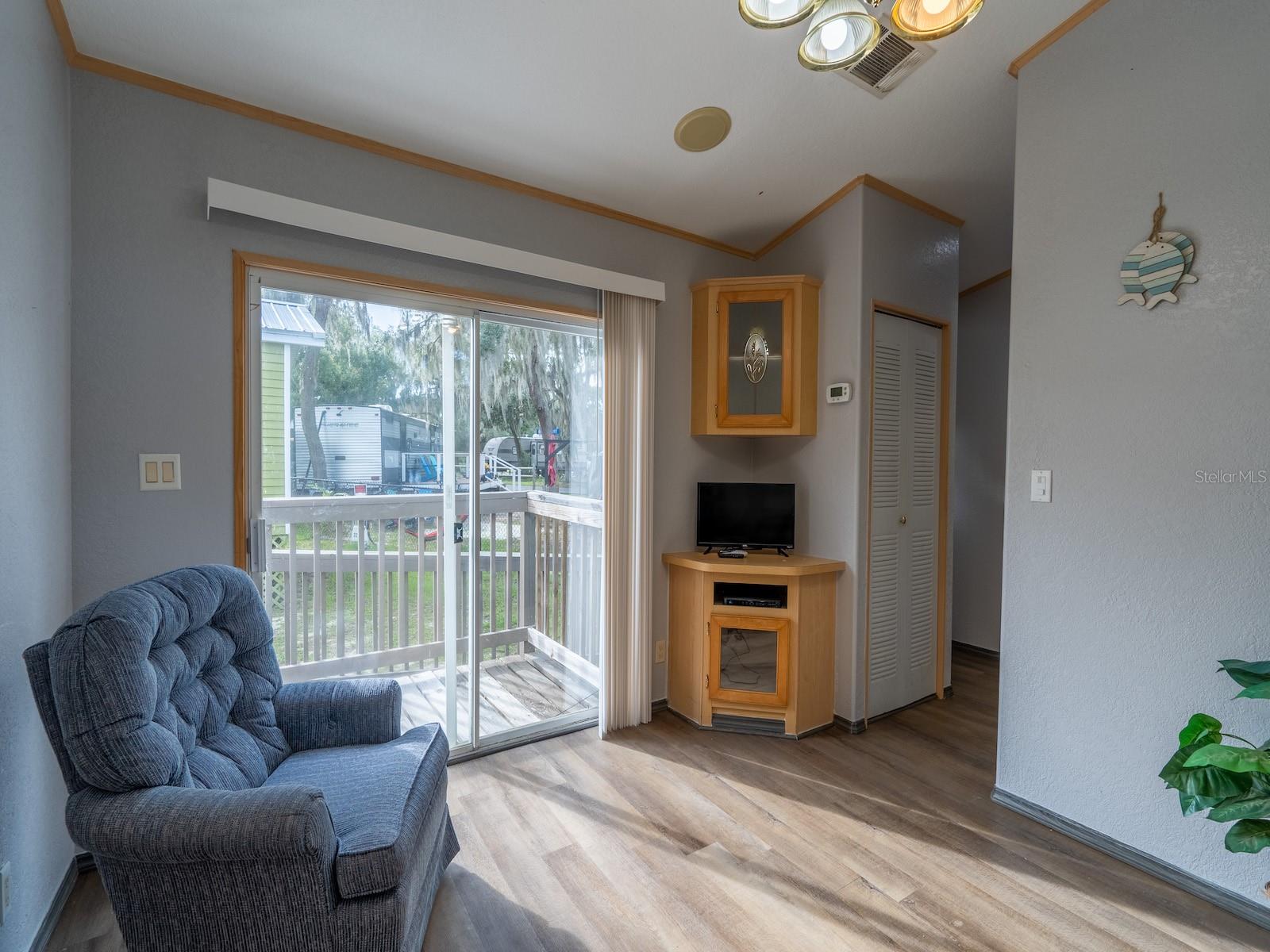 Image 9 of 44 For 15991 243rd Place Road 31