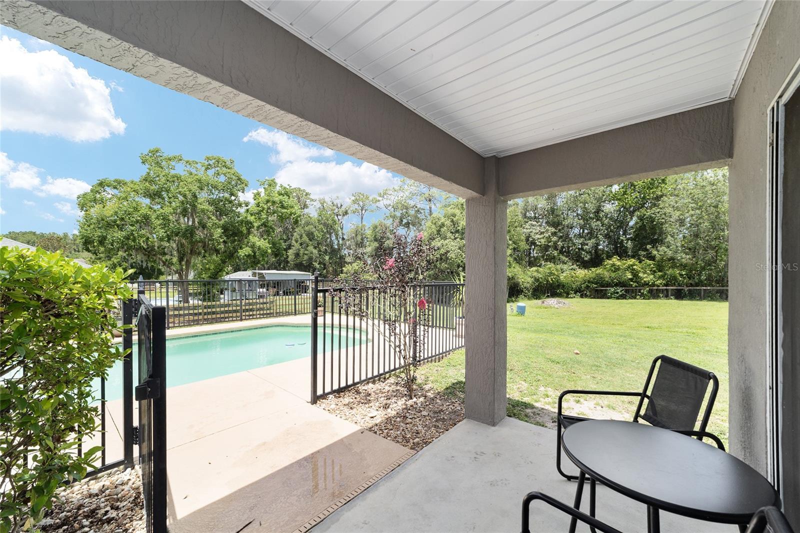 Image 12 of 72 For 2151 59th Street