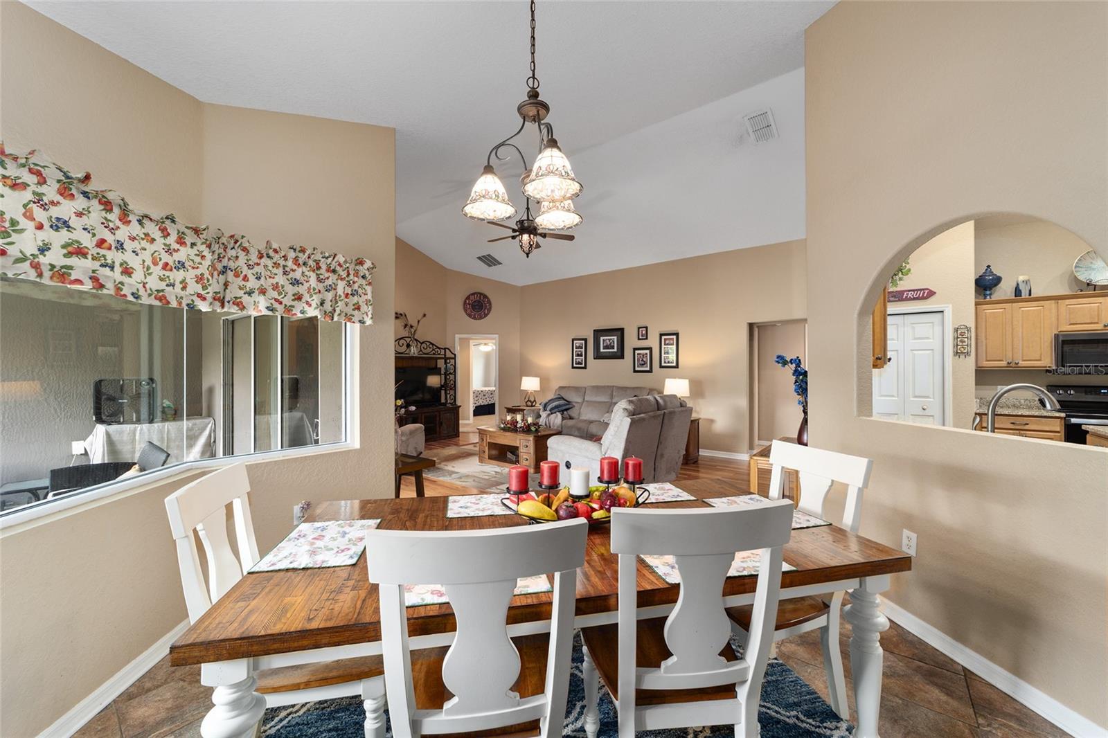 Image 19 of 72 For 2151 59th Street