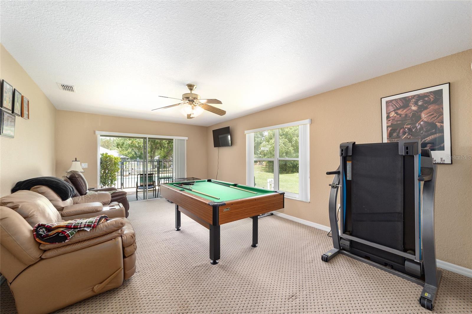 Image 36 of 72 For 2151 59th Street
