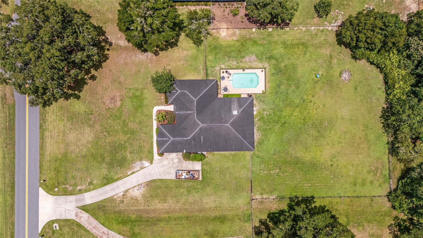 Image 41 of 72 For 2151 59th Street