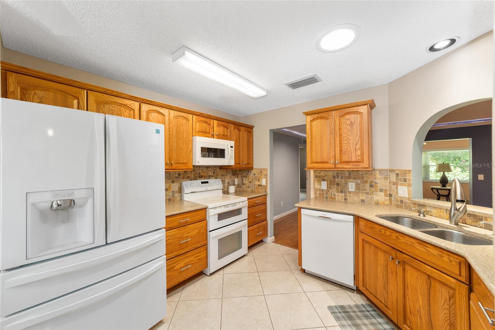 Image 20 of 41 For 9085 96th Lane B