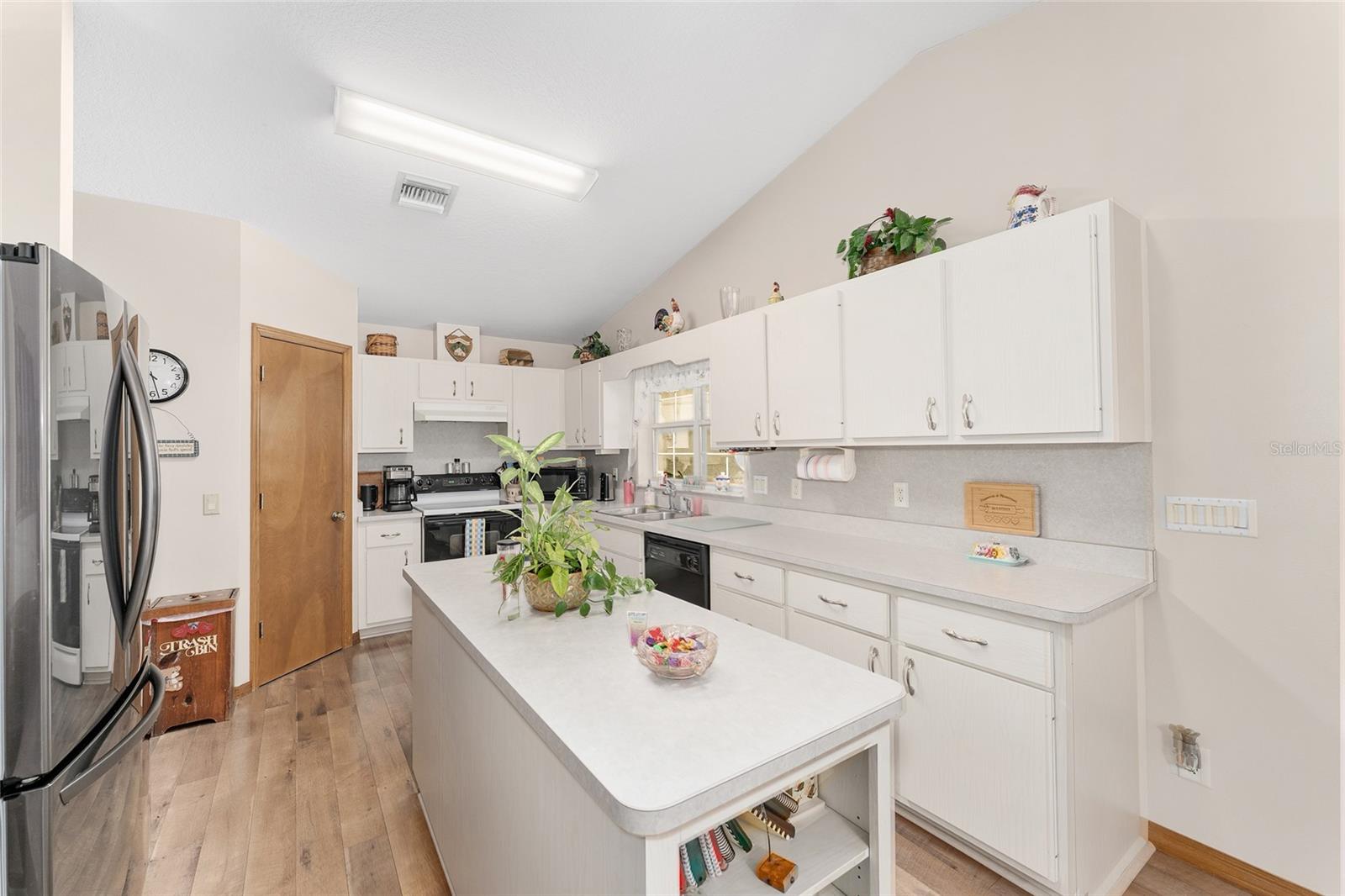Image 23 of 62 For 12681 54th Avenue