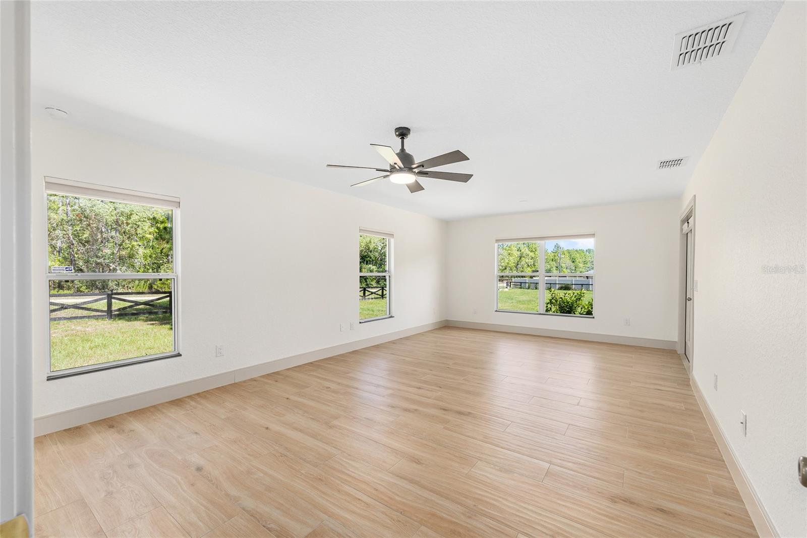 Image 27 of 74 For 13741 73rd Street