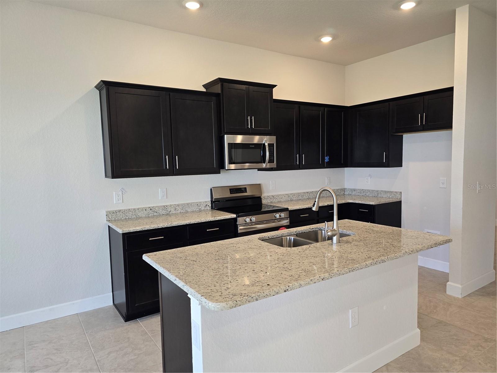 Image 13 of 20 For 5504 Ocean Breeze Drive