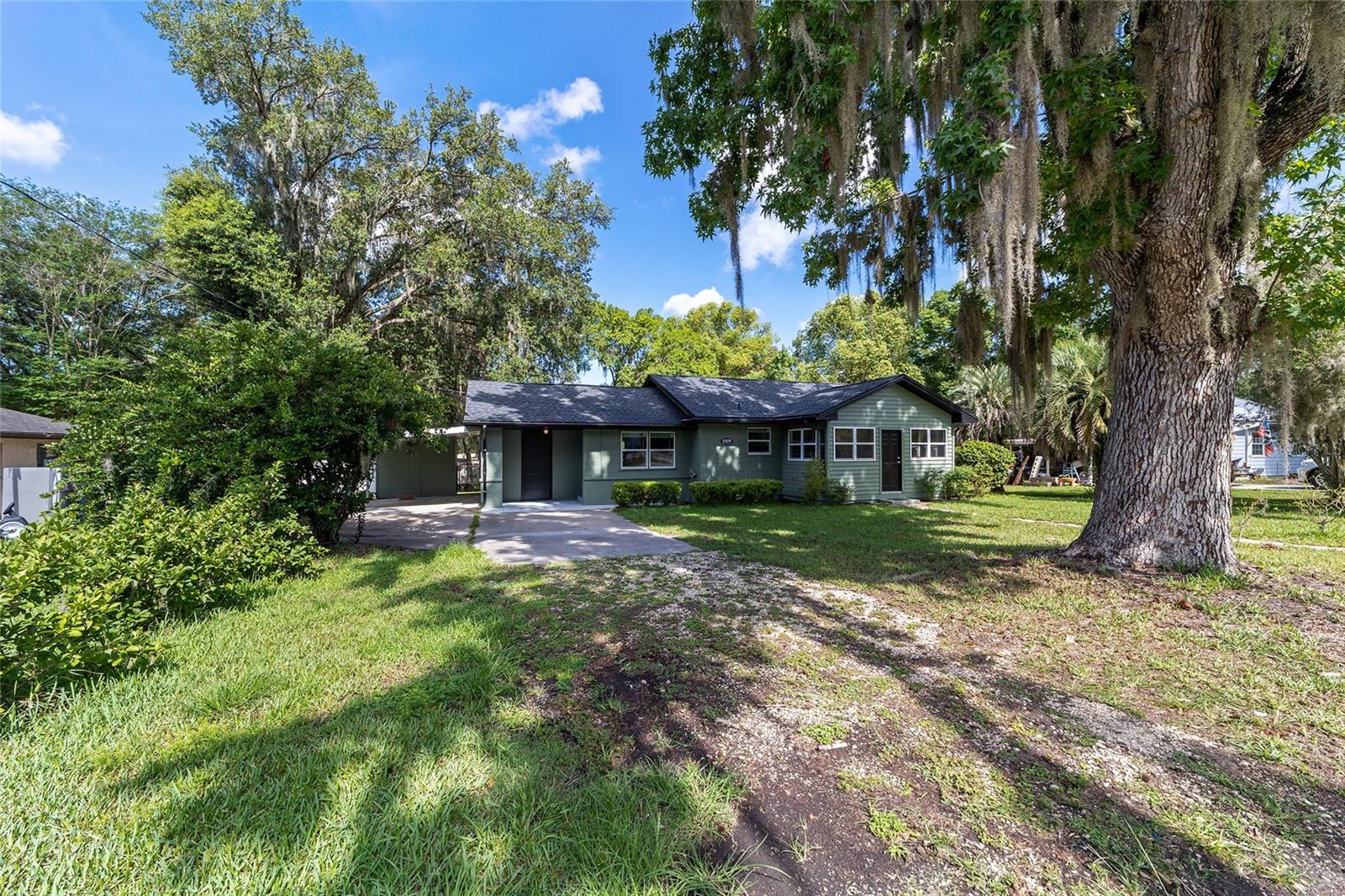 Image 3 of 34 For 11430 54th Avenue