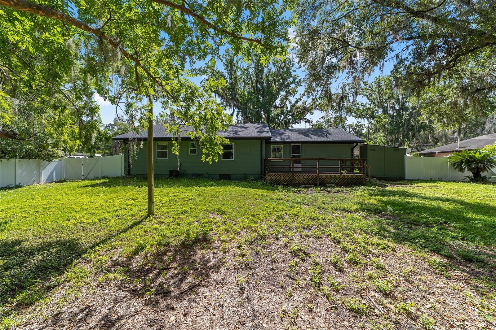 Image 33 of 34 For 11430 54th Avenue