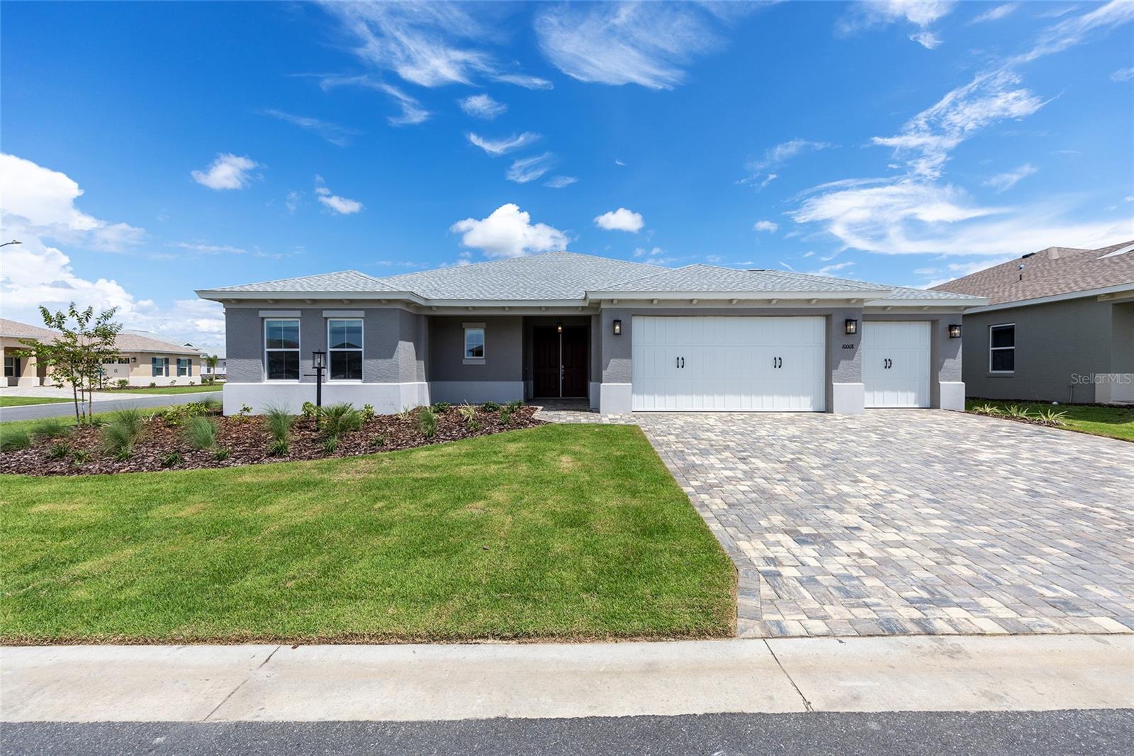 Image 3 of 52 For 10008 85th Place Road