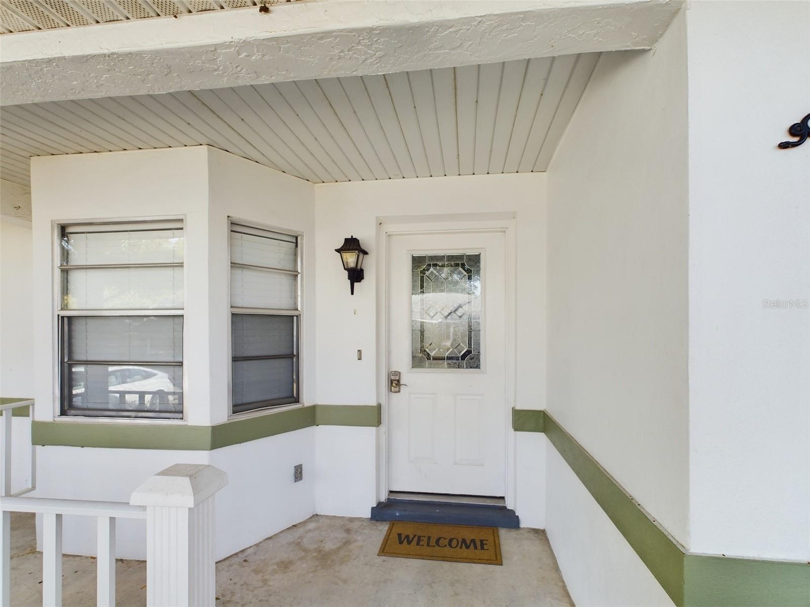 Image 5 of 33 For 9815 89th Terrace D