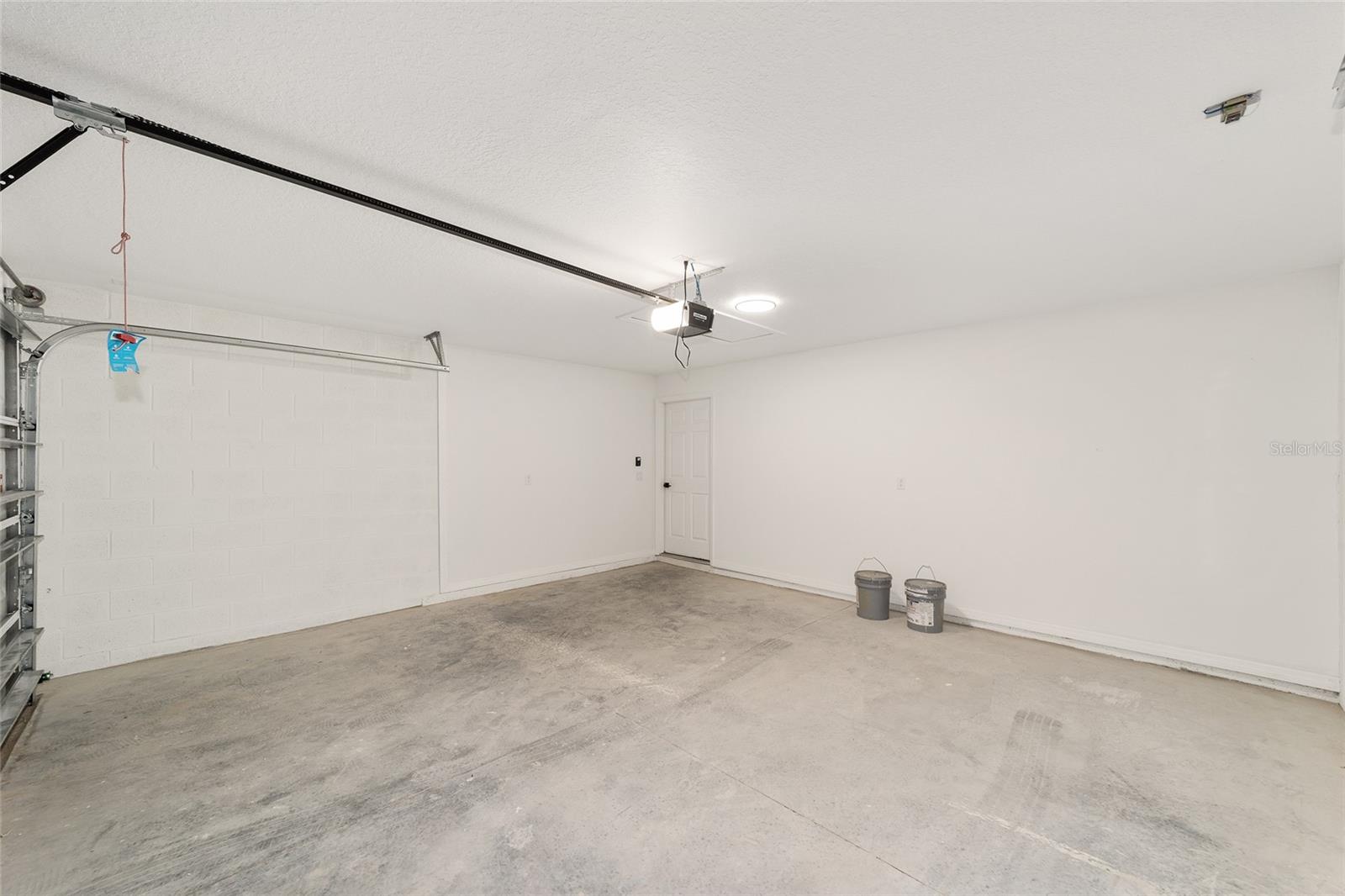Image 18 of 31 For 732 Fig Tree Lane