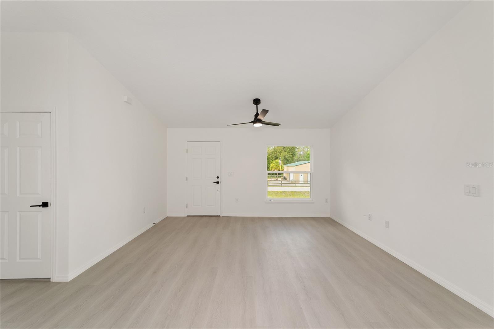 Image 7 of 31 For 732 Fig Tree Lane