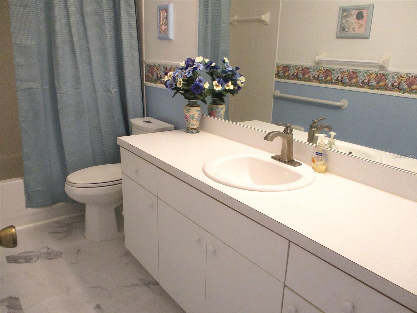 Image 43 of 88 For 11470 139th Street