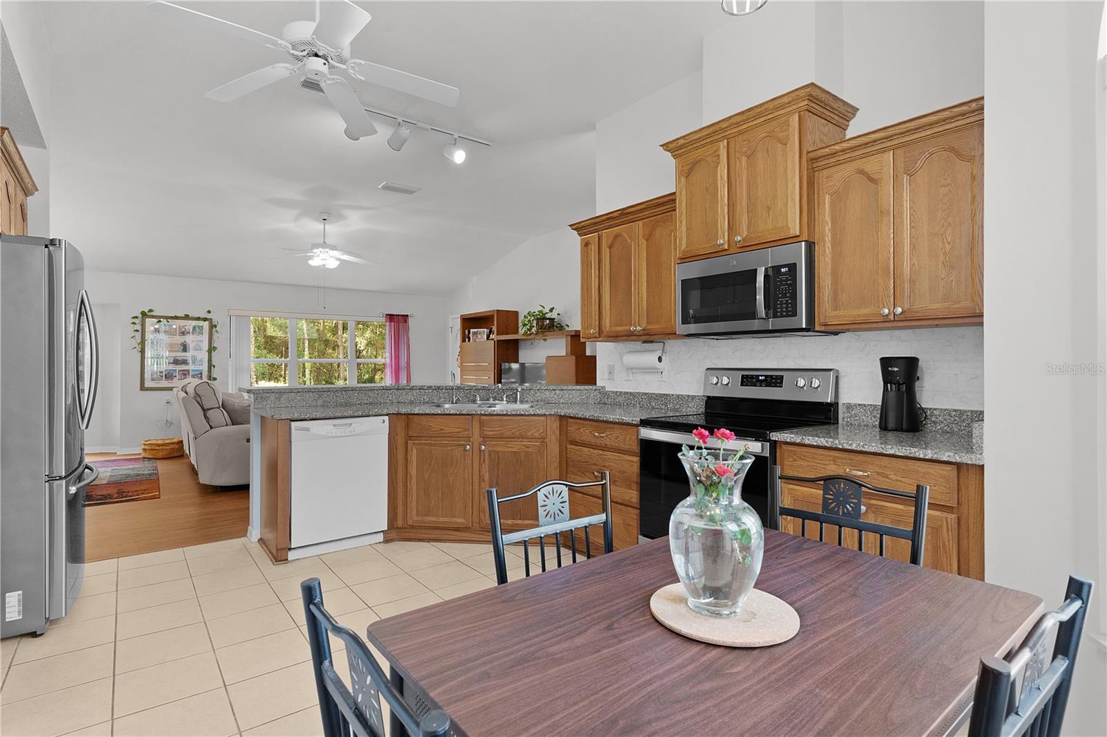 Image 13 of 64 For 11598 74th Court